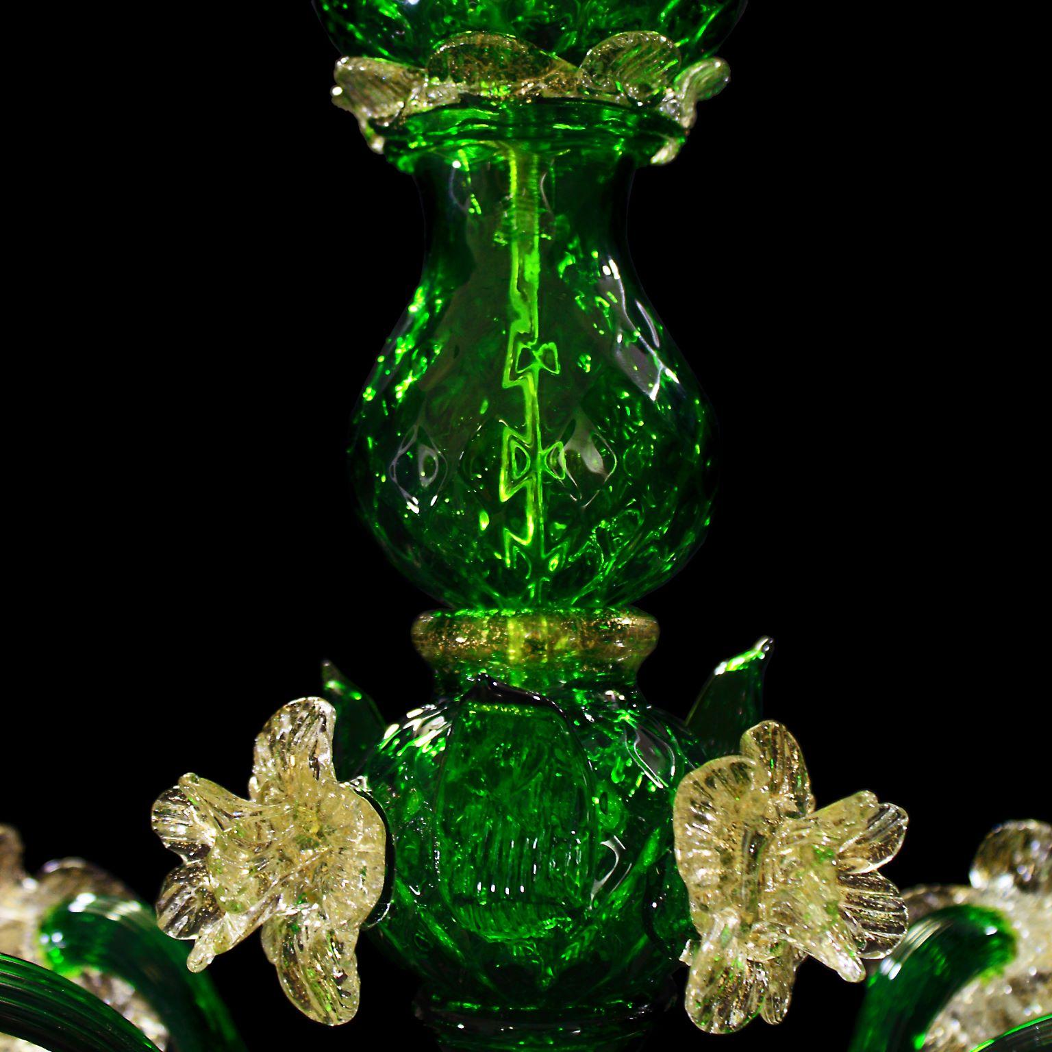 Artistic Chandelier 5 Arms Green Murano Glass, Clear-Gold Details by Multiforme For Sale 3