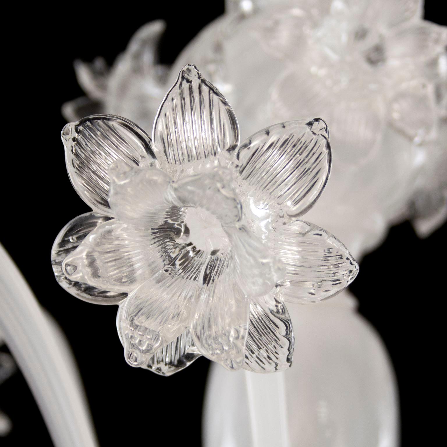 Artistic Chandelier 5 Arms White Silk Murano Glass Clear Details by Multiforme For Sale 3
