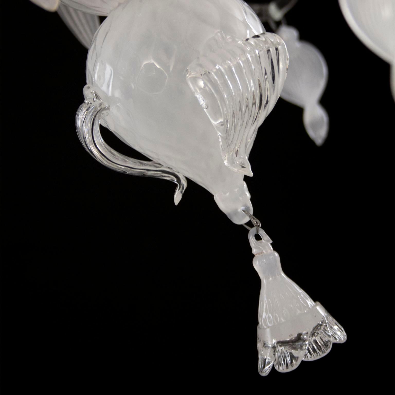 Artistic Chandelier 5 Arms White Silk Murano Glass Clear Details by Multiforme For Sale 1