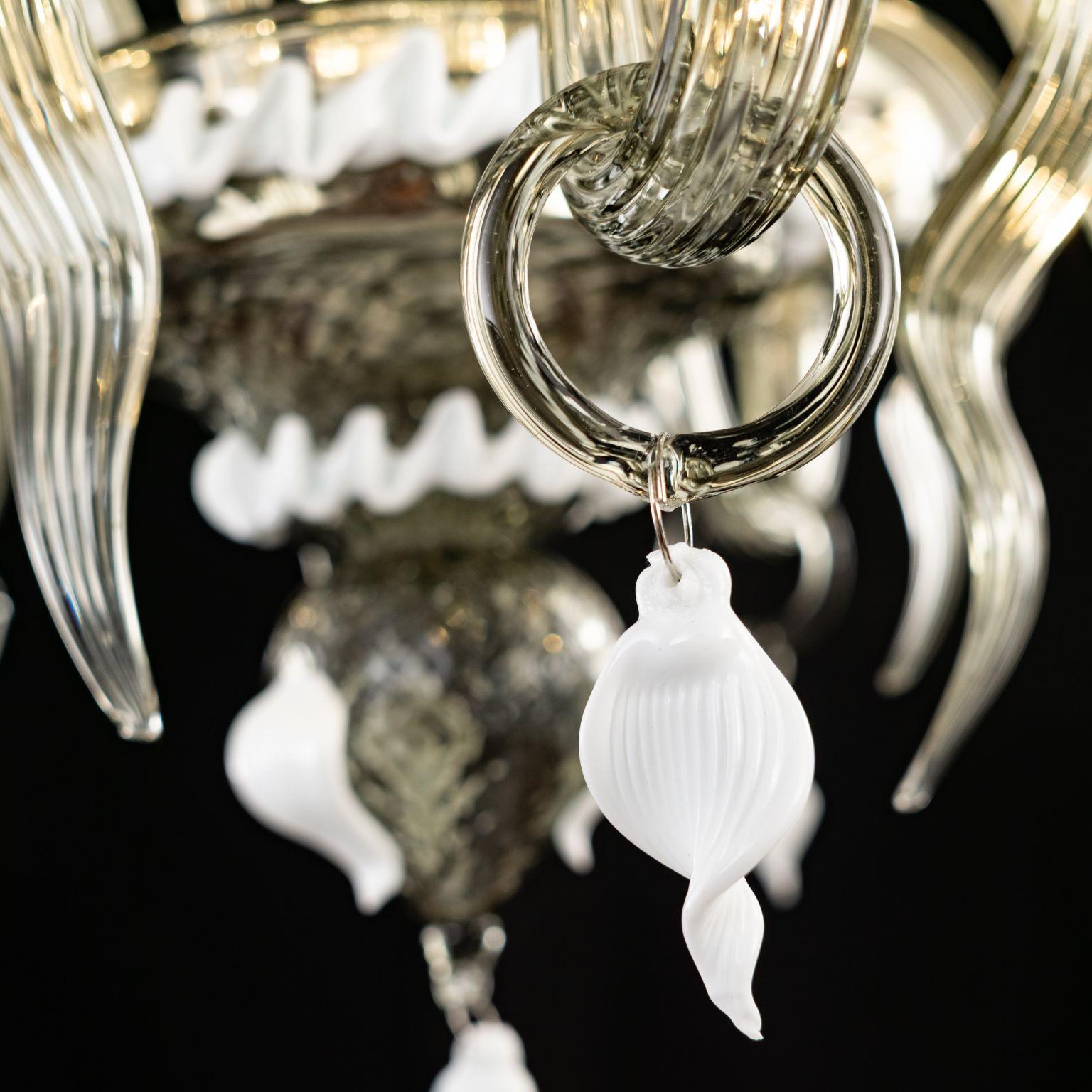 Artistic Chandelier 5 Arms Dark Grey-white Murano Glass by Multiforme in stock For Sale 3