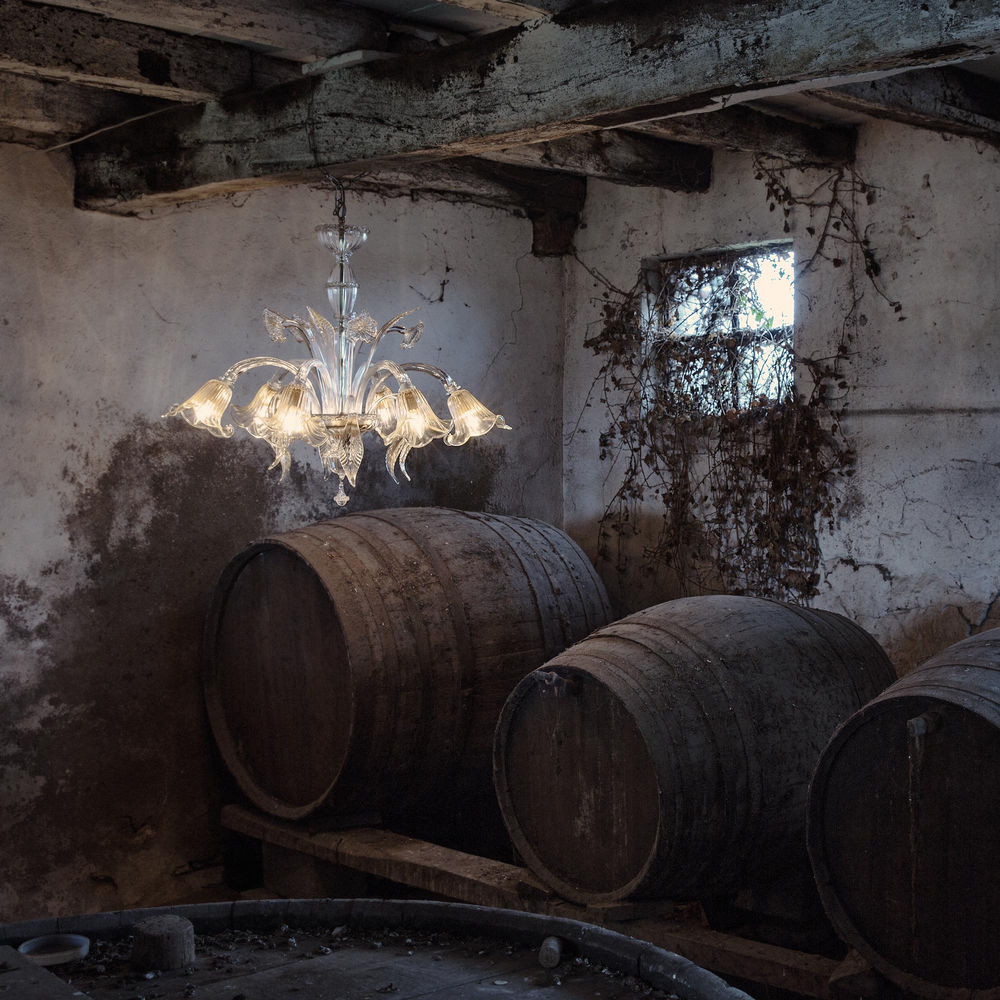 Lampadario artistico a 5 bracci, seta bianca, cristallo di Murano Dettagli di Multiforme in vendita 1