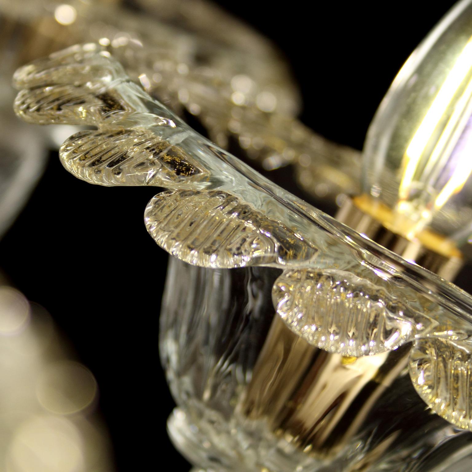 Künstlerischer 8-Arm-Kronleuchter aus Kristall-Muranoglas, Golddetails von Multiforme (Sonstiges) im Angebot