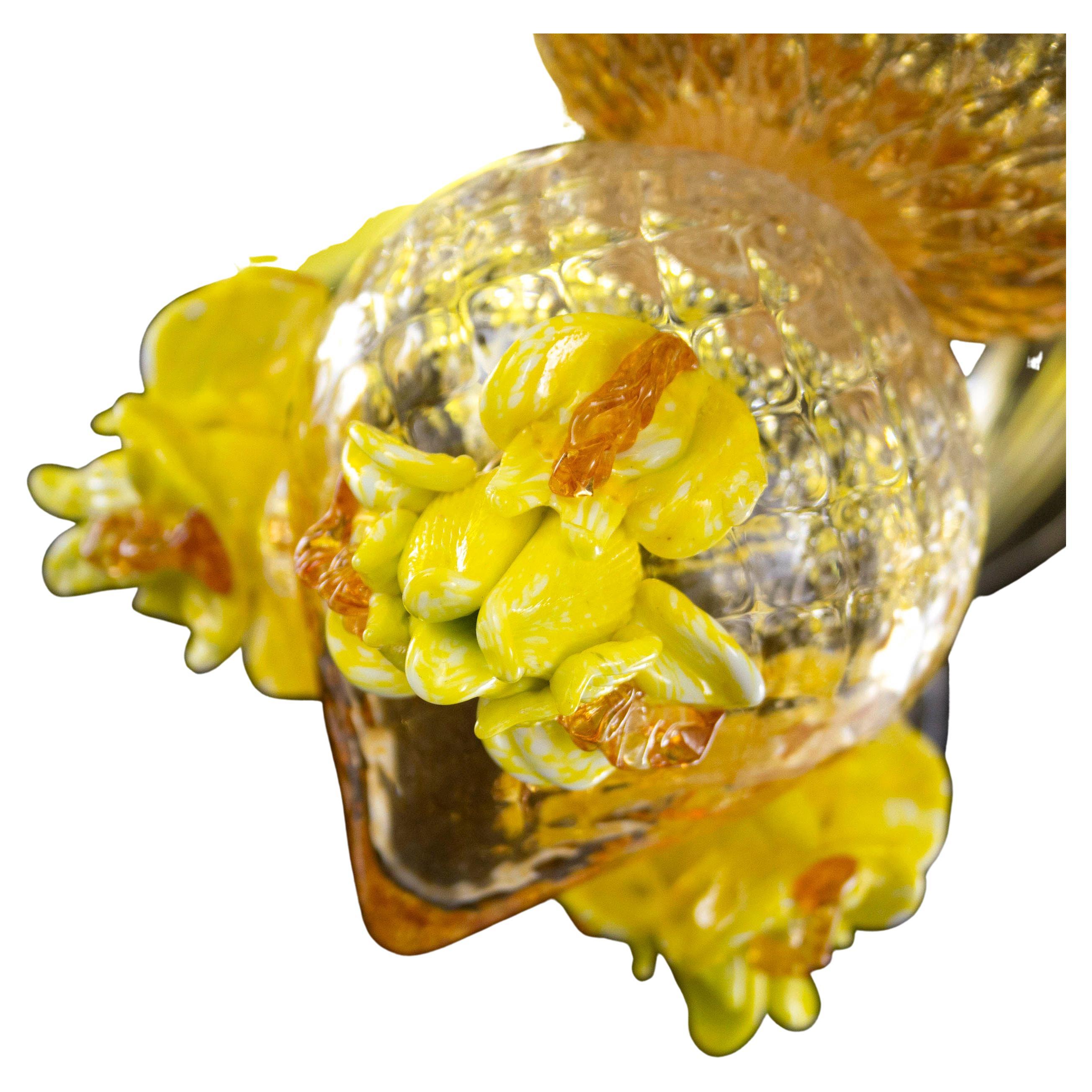 Artistic chandelier 8 arms clear, amber, yellow Murano glass with upper flowers and leaves Iris garden by Multiforme
Original and innovative artistic glass chandeliers Iris garden. A collection inspired from the flowers. Iris garden is a lighting
