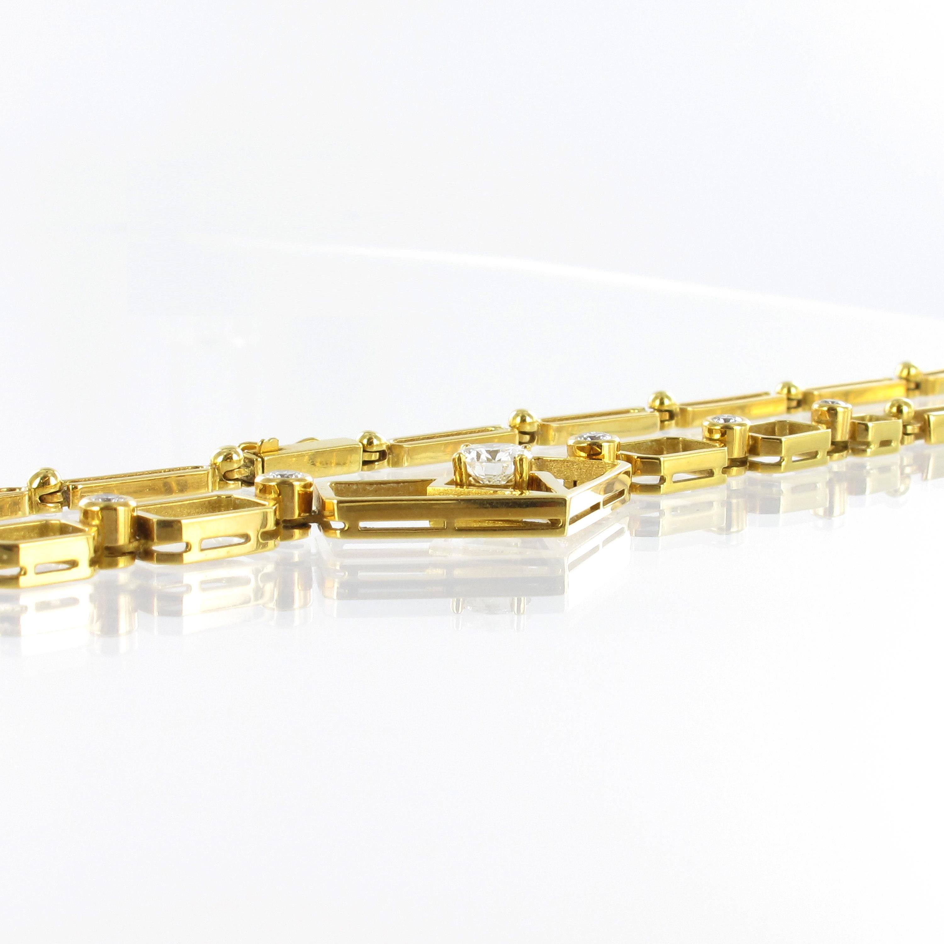 Gliederhalskette mit Diamanten in Gelbgold, kunstvoll im Zustand „Hervorragend“ im Angebot in Lucerne, CH