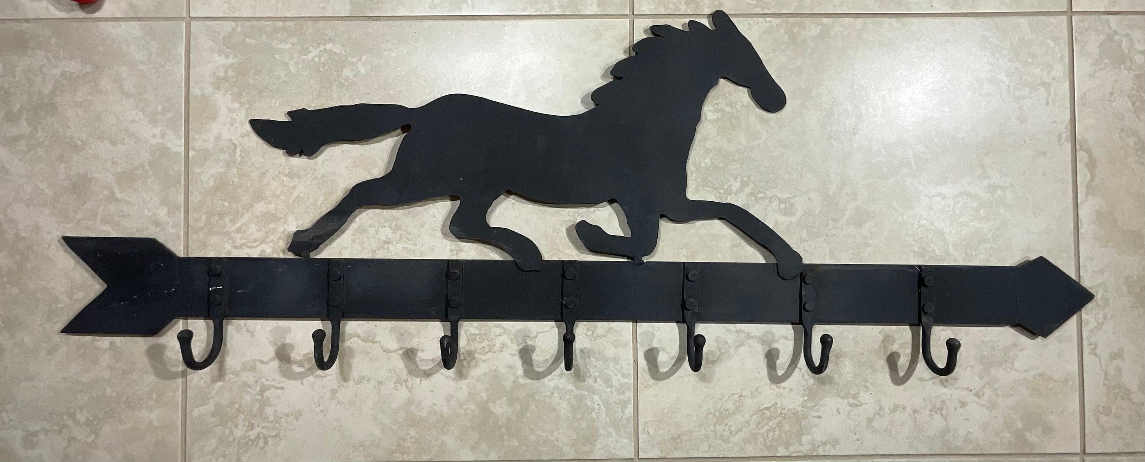 Künstlerische Pferdeskulptur aus Metall oder Wandhalterung im Angebot 4