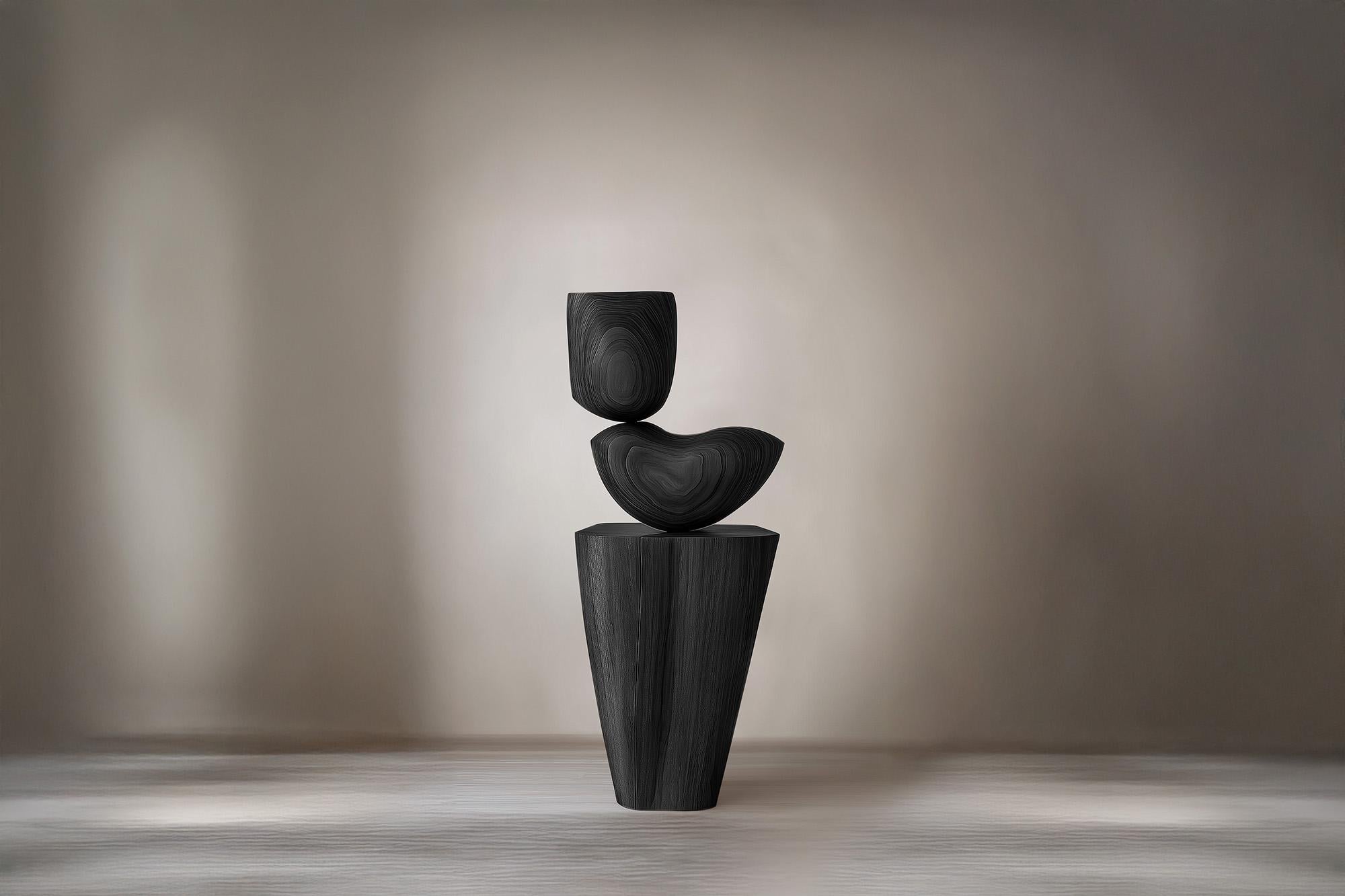 Fait main Artistics Feature Lull No83 - Wooden Sculpture by NONO for Contemporary Interiors (en anglais) en vente