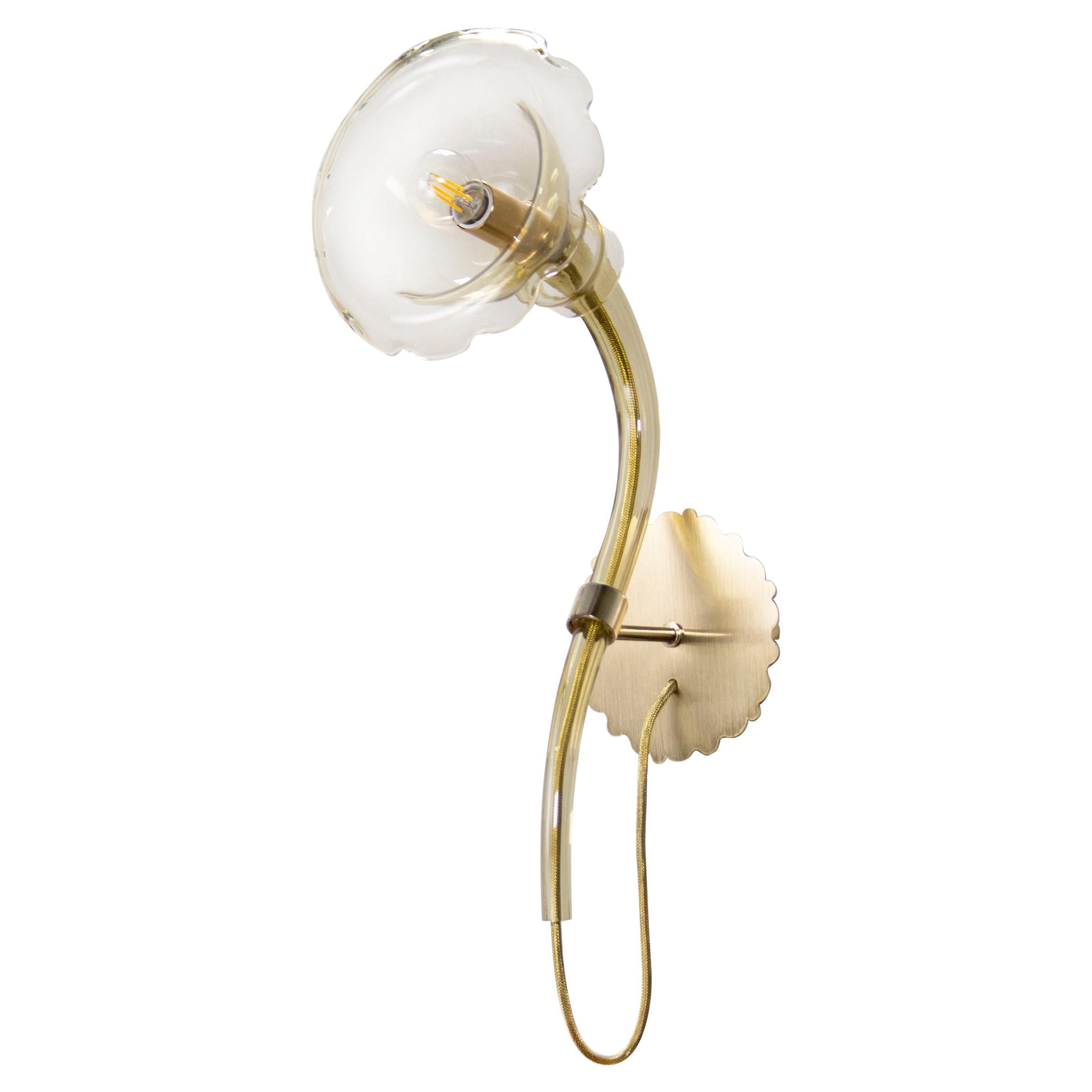 Artistic Floral Sconce 1 Arm Straw Murano Glass Ikebana by Multiforme For Sale