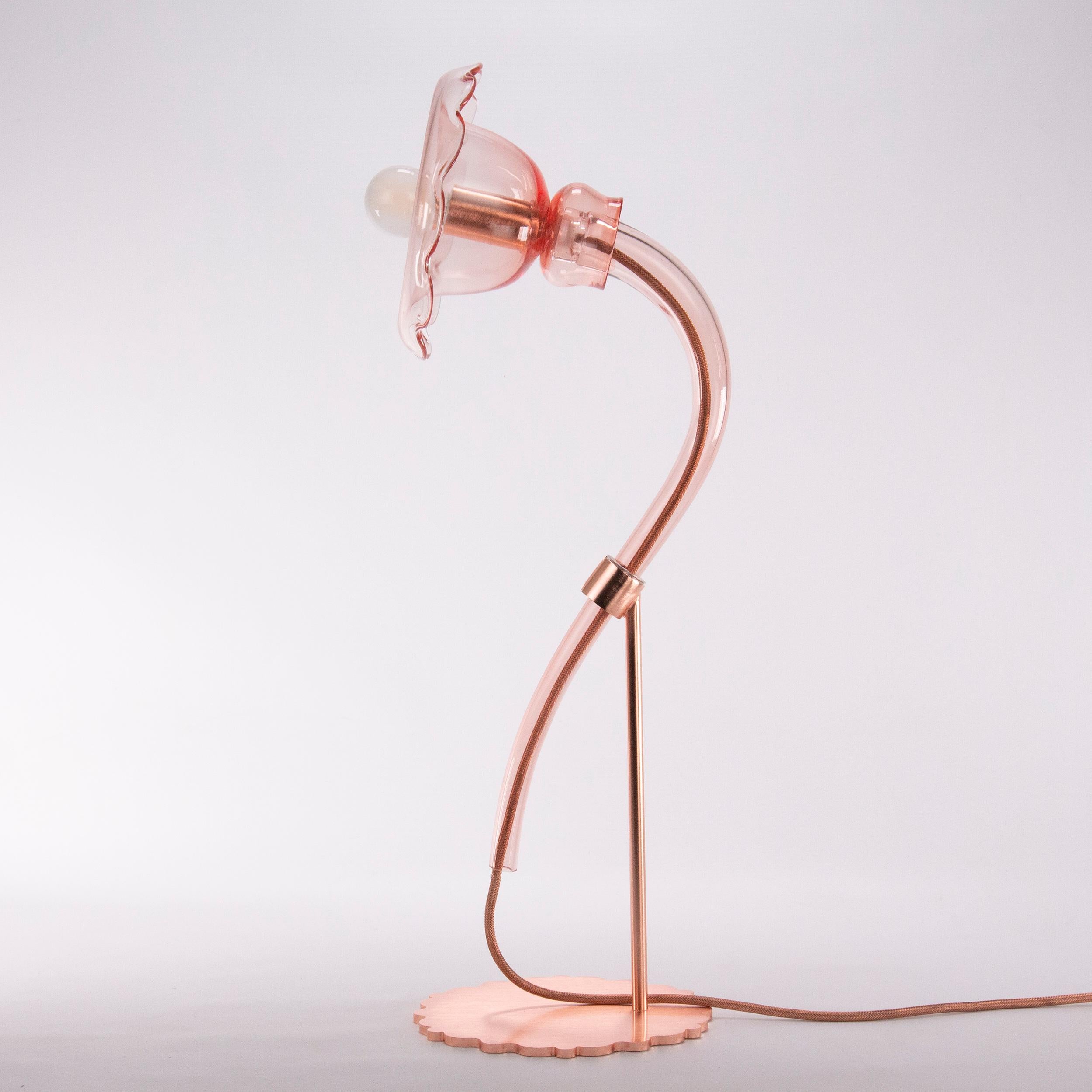 Artistic Floral Table Lamp 1 Arm Pink Murano Glass Ikebana by Multiforme In New Condition For Sale In Trebaseleghe, IT