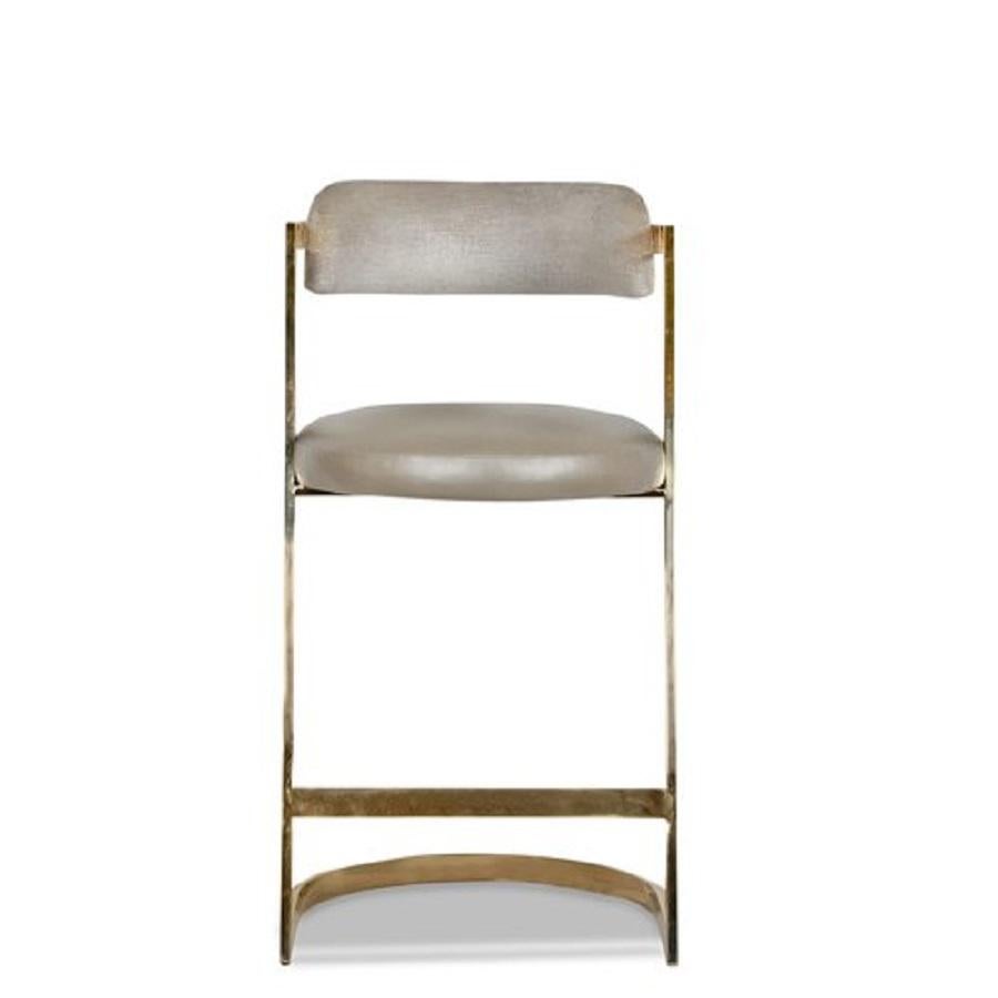A set of four (4) counter stools by Artistic Frame. Model 5396.

Features a polished brass finish over stainless steel.  

Brand new and ready for delivery.
