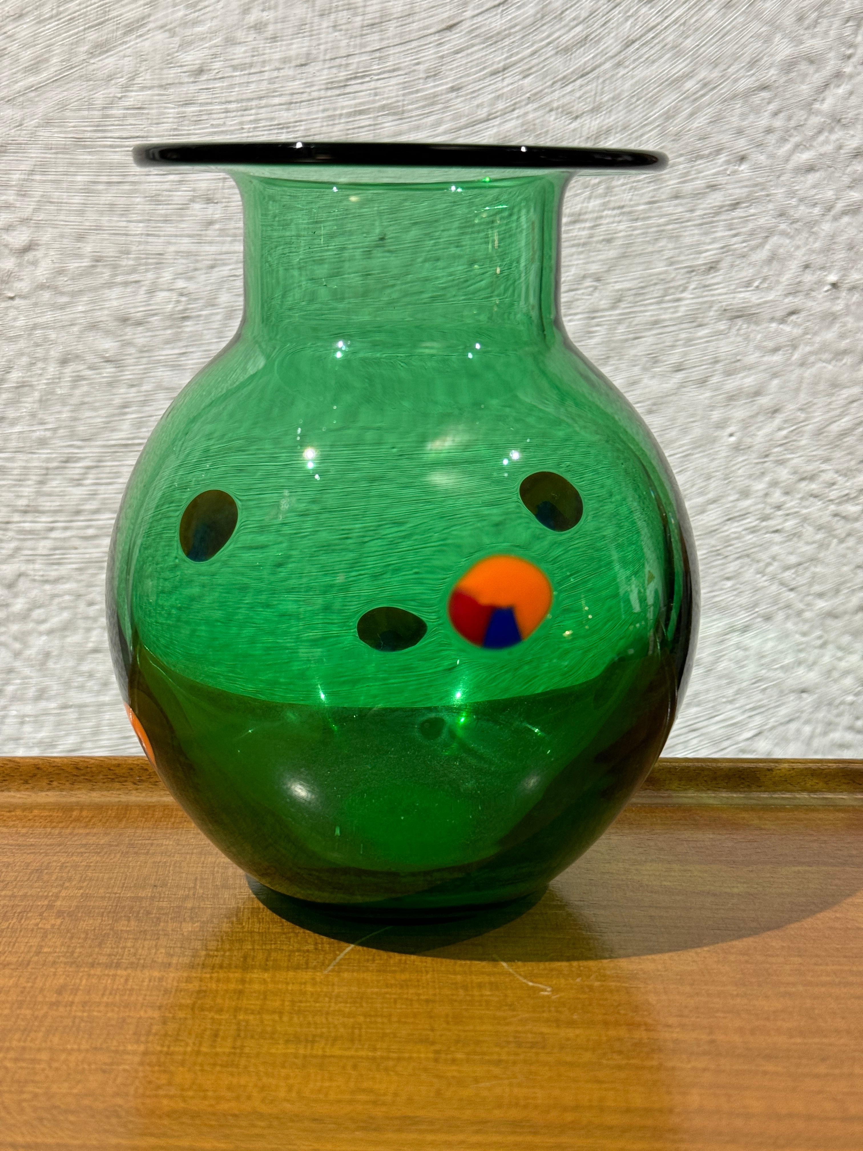 Scandinavo moderno Vaso in vetro Artistics di Orrefors Sweden in vendita