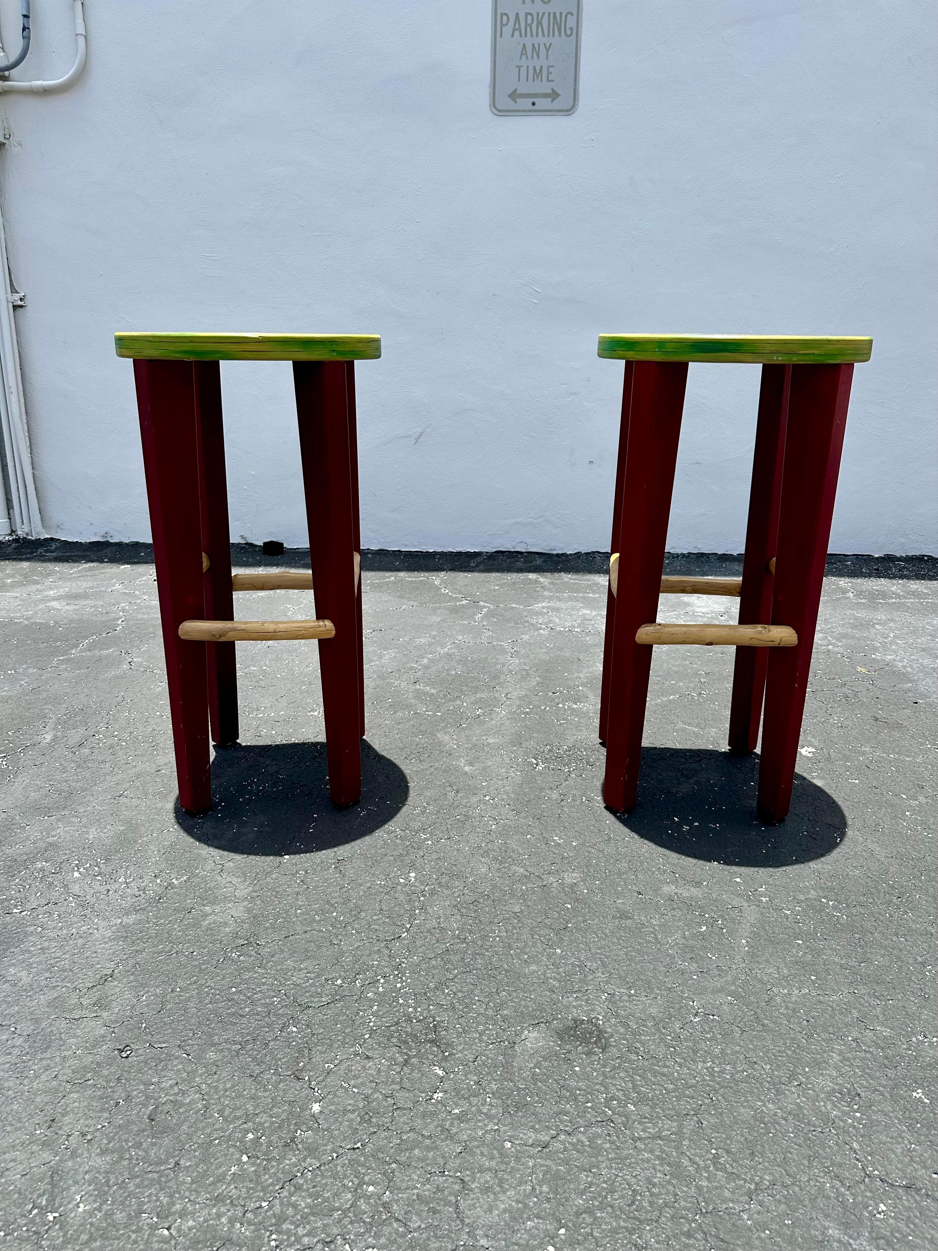 Artistic Hand Painted Whimsical Mckenzies Child Style Table and Stools, Set of 3 For Sale 7