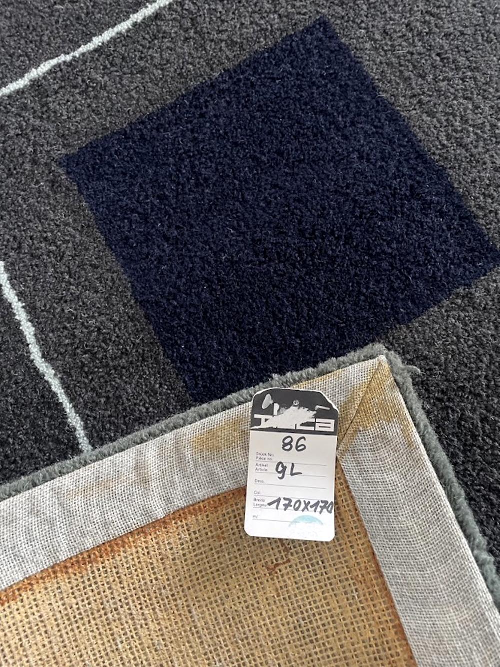 Hand-Crafted Artistic Hand Tufted Rug by Tisca France 1990s For Sale