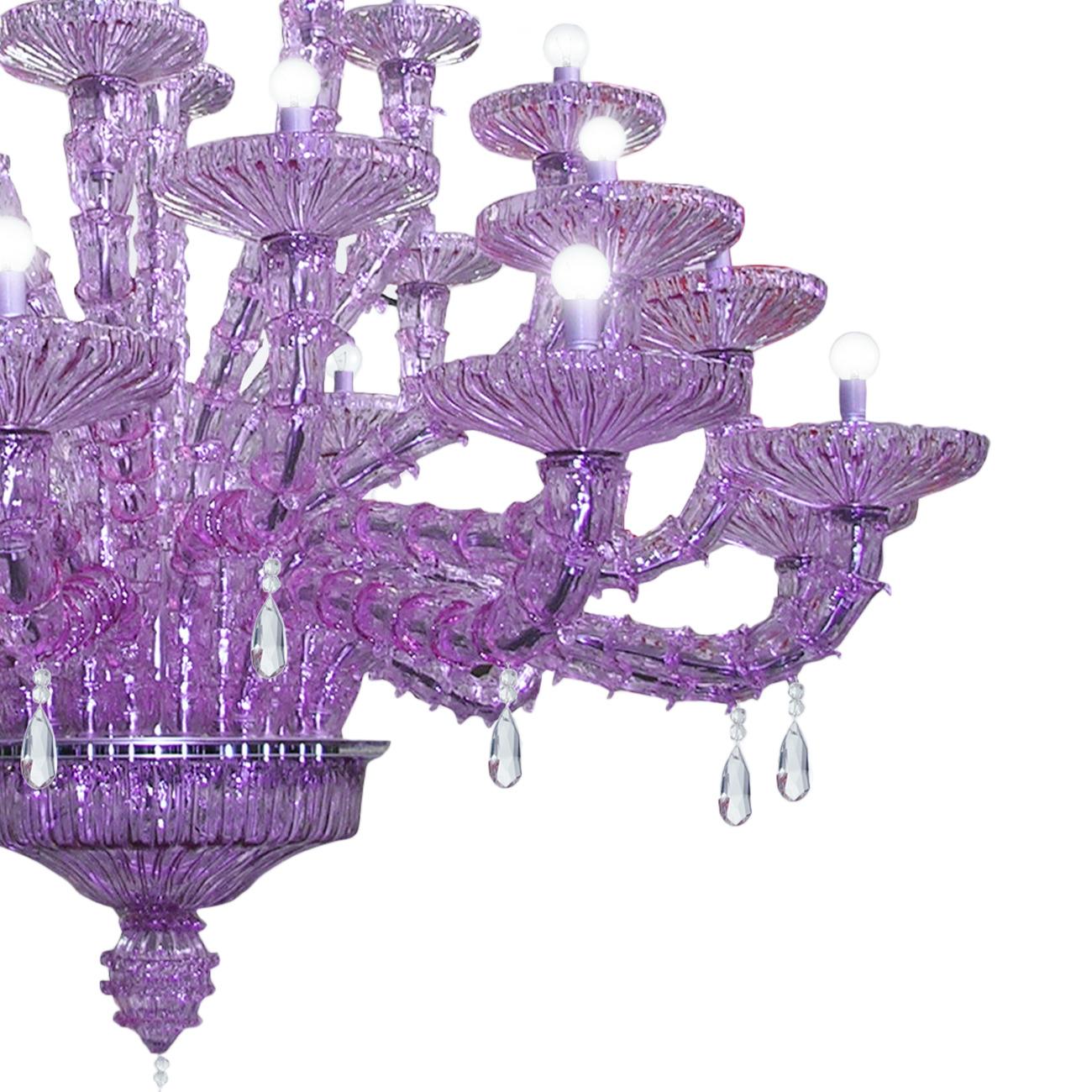 Artistic handmade Murano glass chandelier glamour by La Murrina, blowed in our furnace in Murano - Venice following the ancient glassmaster's art.

Additional information:
- Material: Murano glass
- Hardware finishing: Chrome 
- Dimensions: H