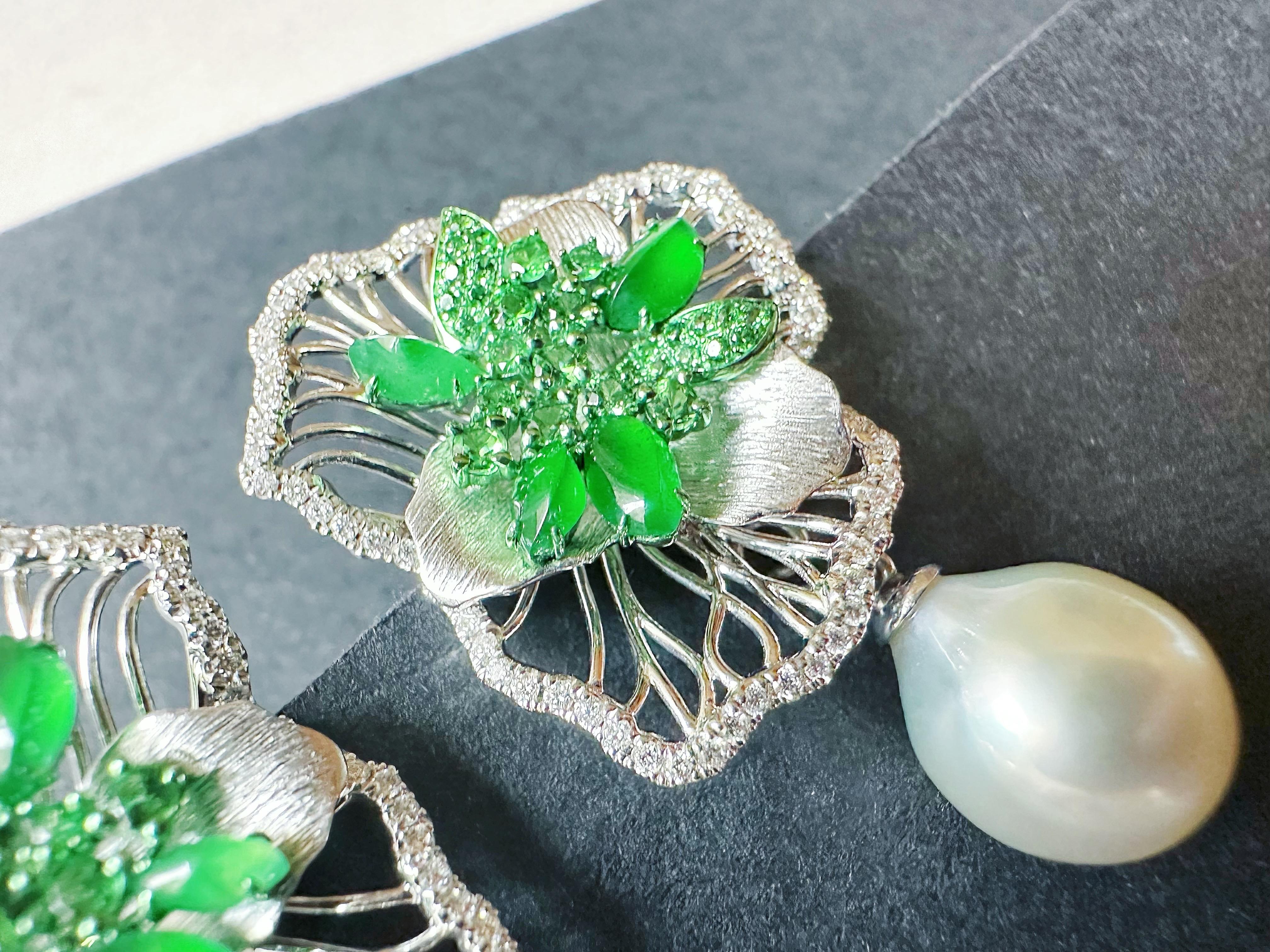 Artistic Imperial Green Jade Irregular Cabochon Earrings in 18K Gold & Diamond For Sale 8