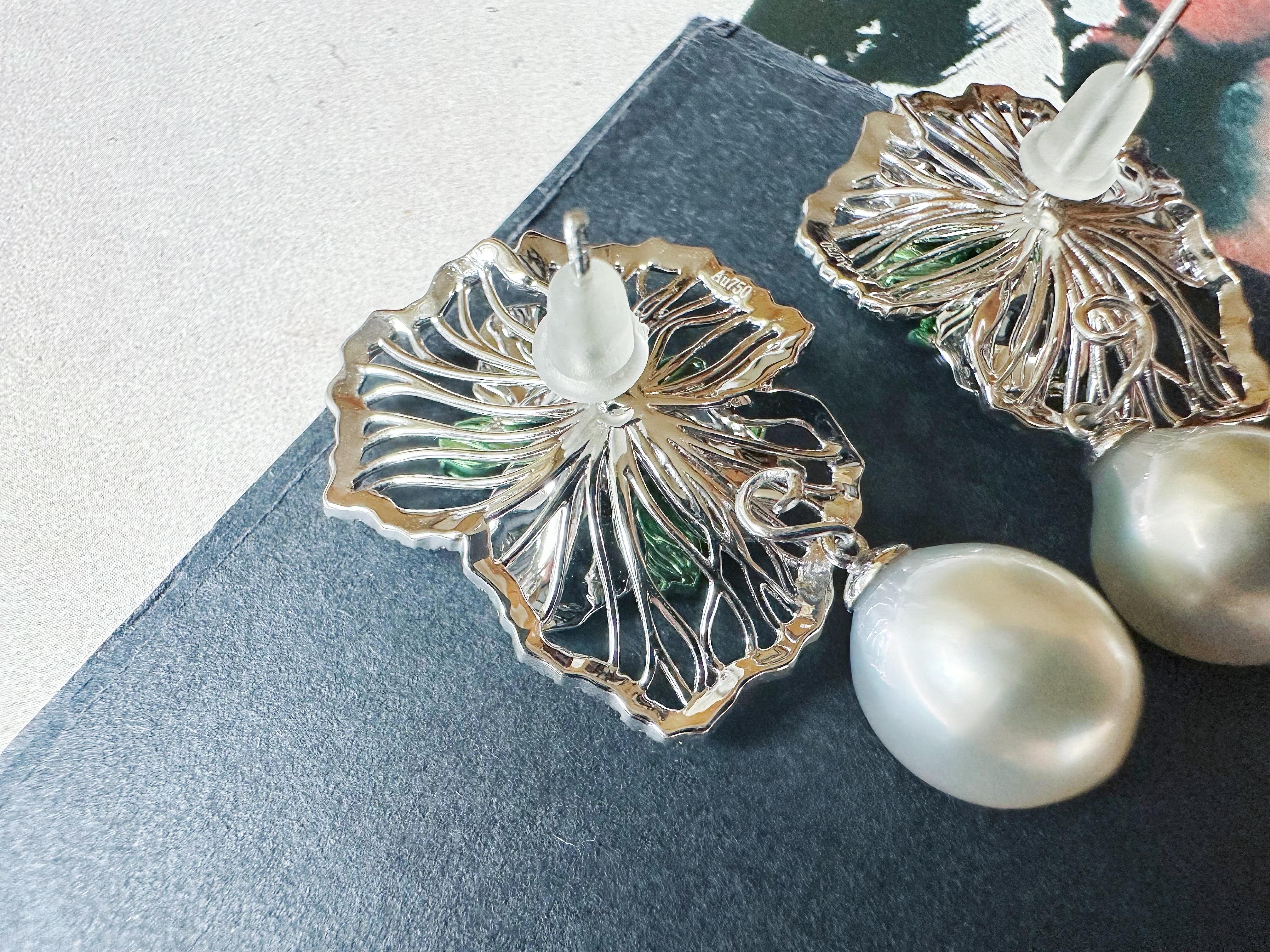 Artistic Imperial Green Jade Irregular Cabochon Earrings in 18K Gold & Diamond For Sale 12