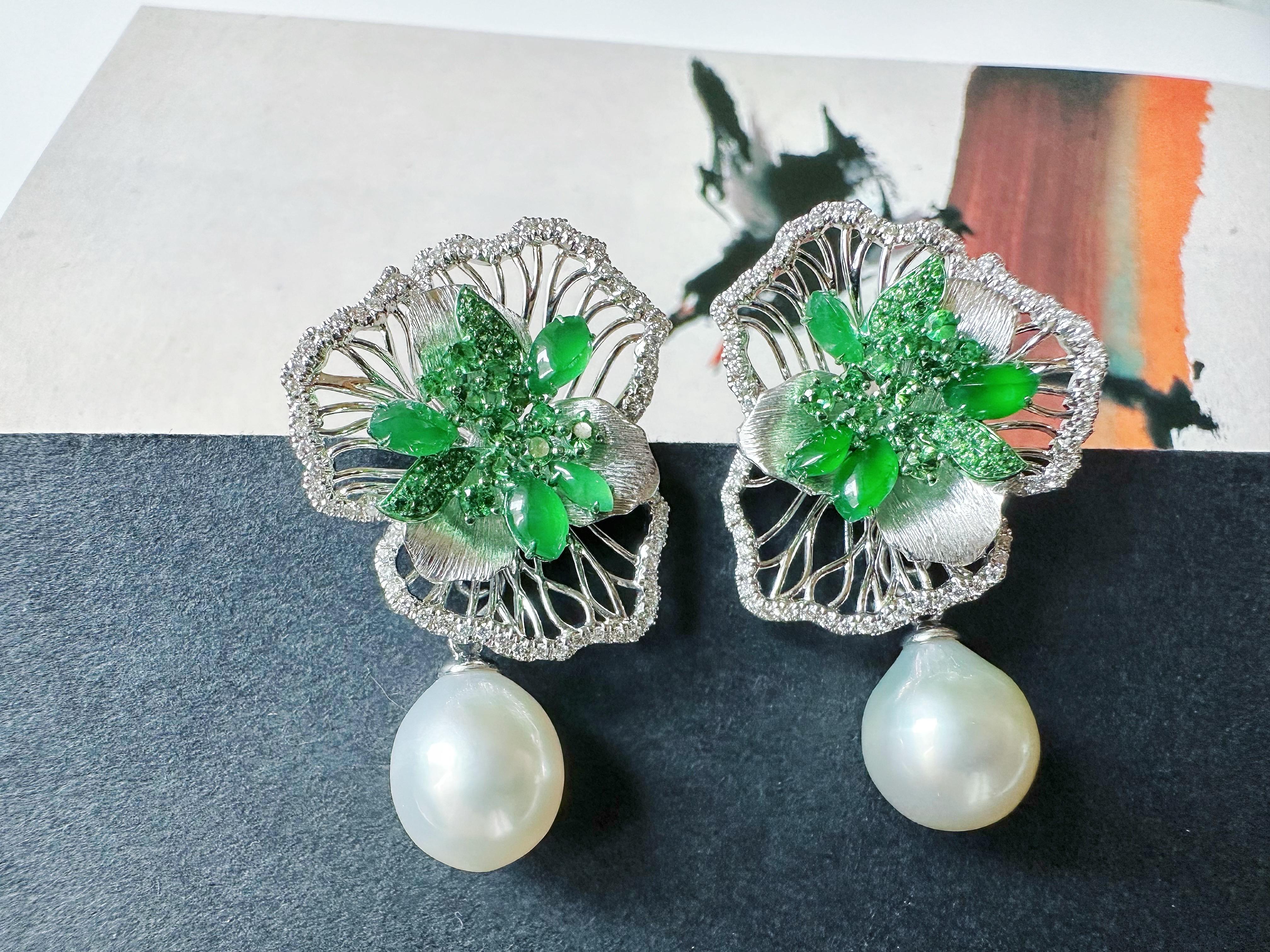 Women's or Men's Artistic Imperial Green Jade Irregular Cabochon Earrings in 18K Gold & Diamond For Sale
