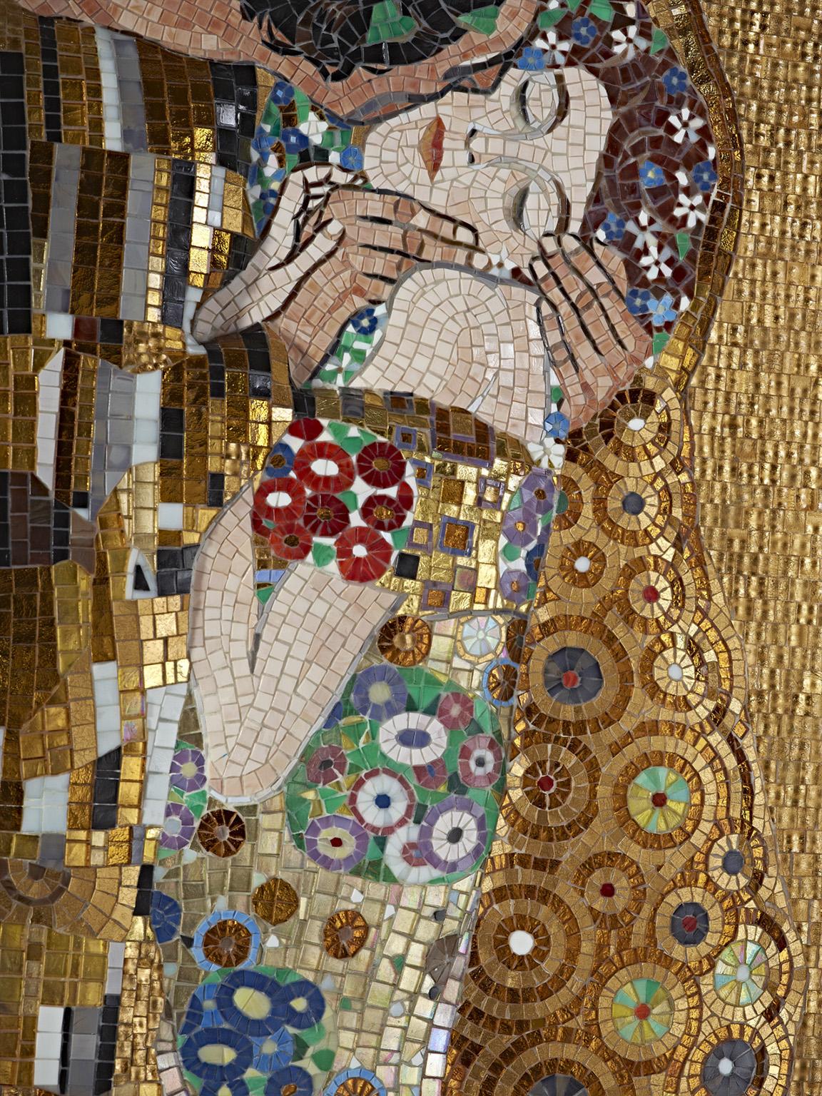 Die Herstellung eines künstlerischen Mosaiks, ein Design von unvergleichlicher Schönheit, die Erfindung des 