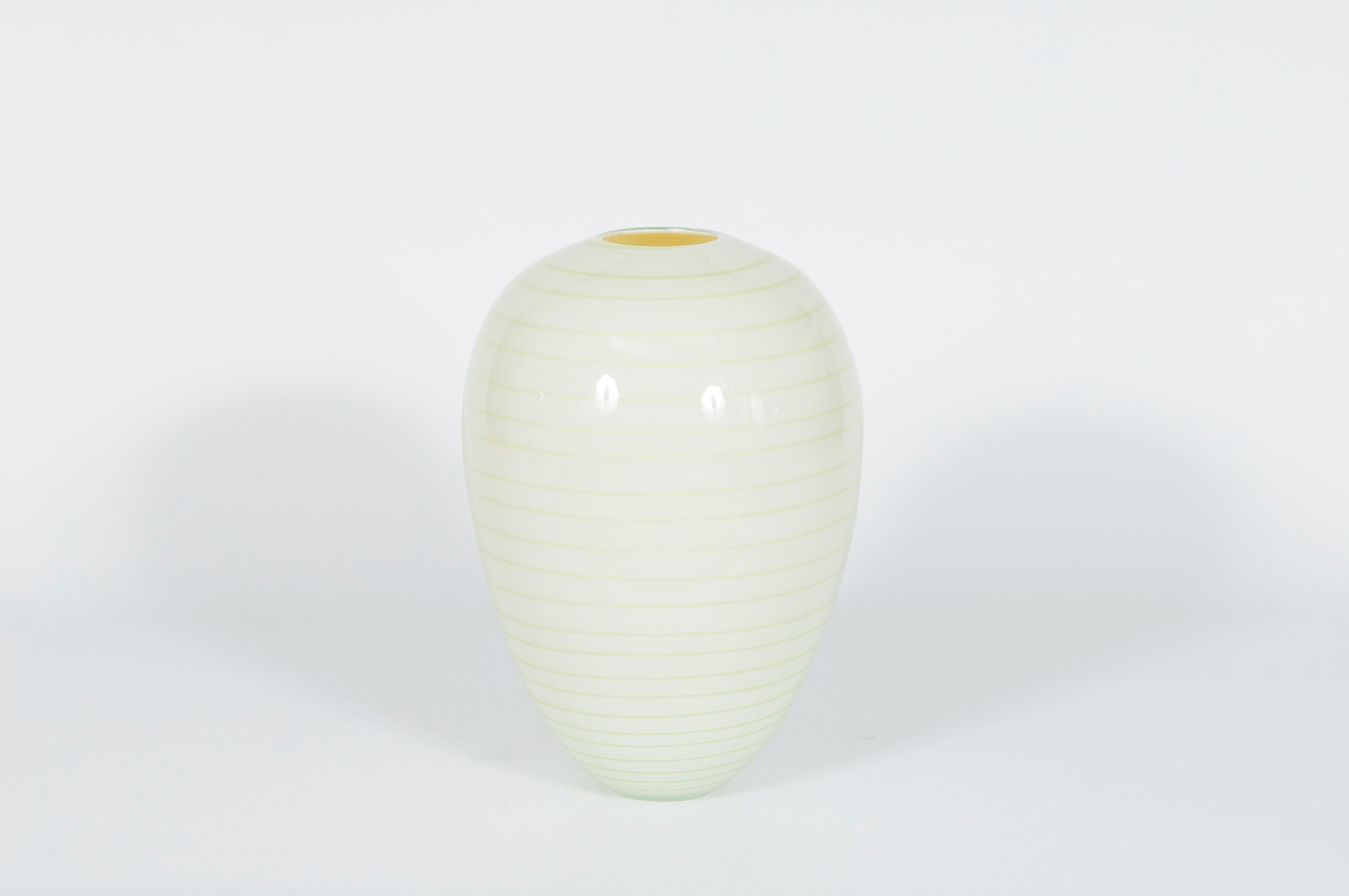 Mid-Century Modern Artistic Ornament Vase in White Murano Glass Attributed to Seguso, 1960s For Sale