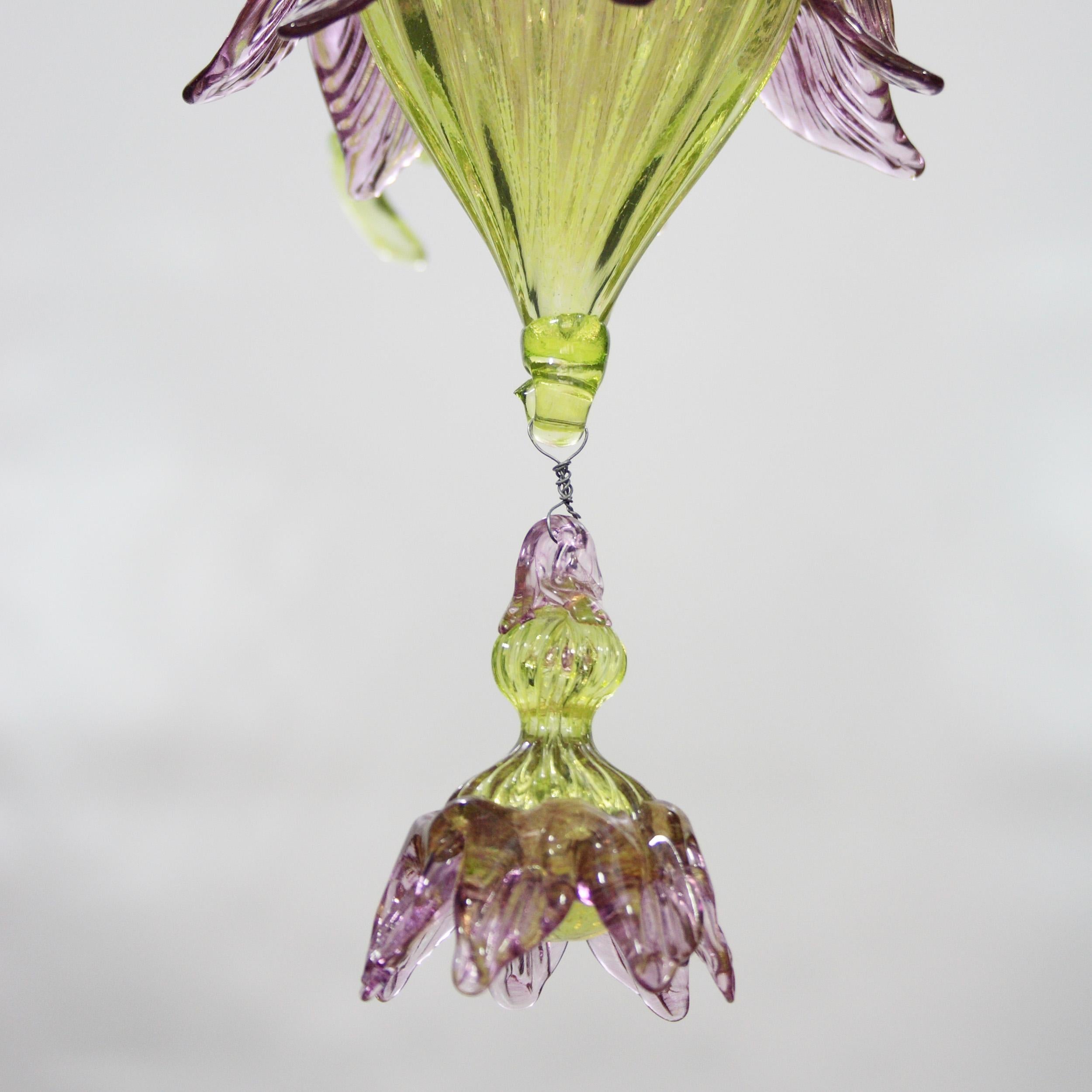 Artistic Rich Chandelier 3 Arms Green-Amethyst Murano Glass by Multiforme In New Condition For Sale In Trebaseleghe, IT