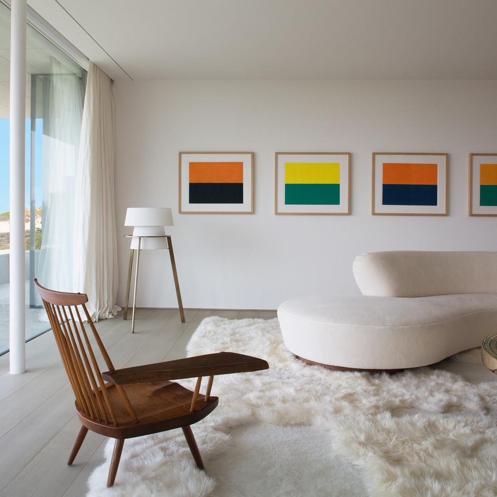 Modern Luxury Natural Shape Hand-Dyed European Sheepskin Artistic Rug by Carine Boxy For Sale