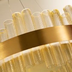 Suspensión artística Tubos de cristal dorado, aplique dorado cepillado by Multiforme