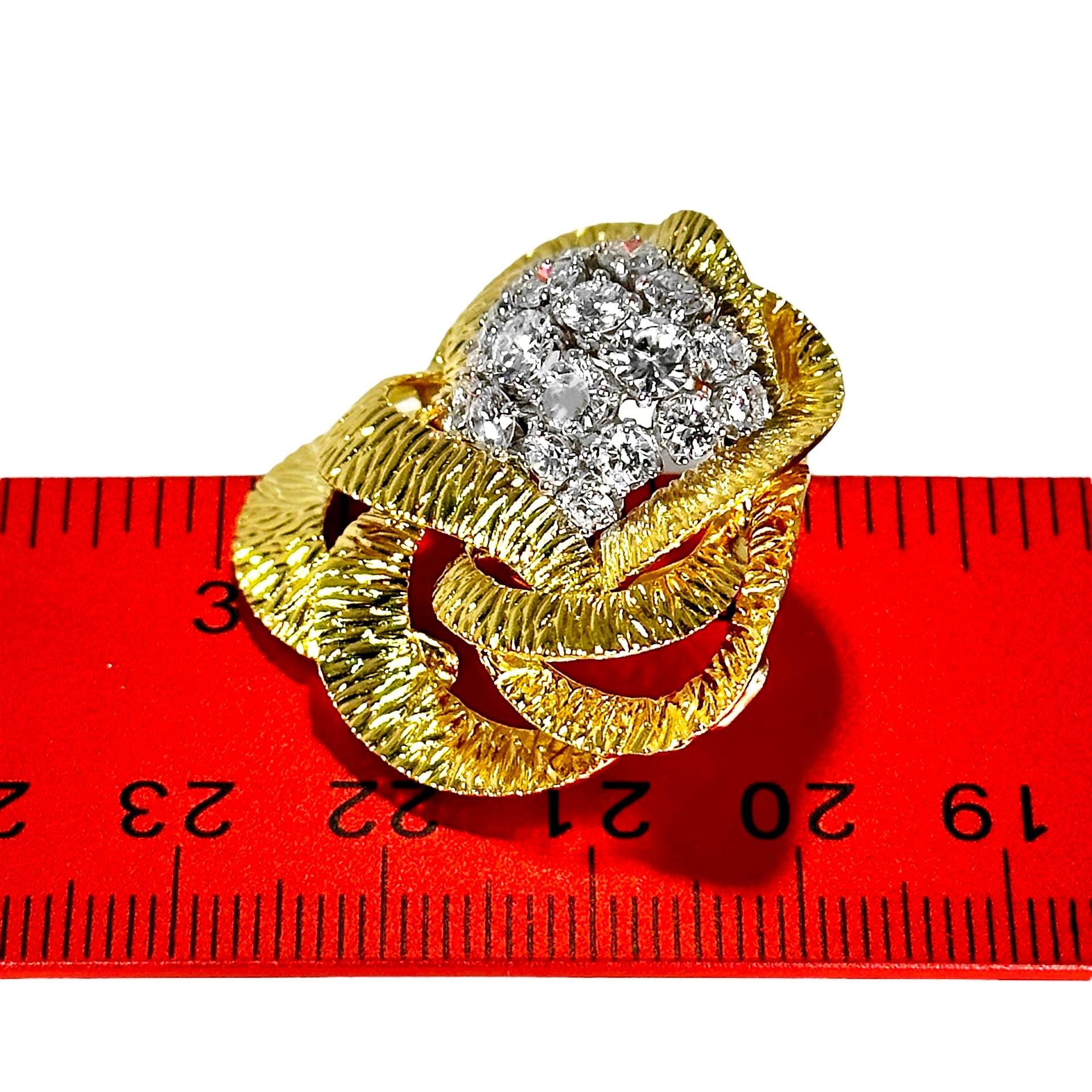 Artistic Textured, 18k Gold, Platin & Diamant Rose Motif Halskette Enhancer im Angebot 2