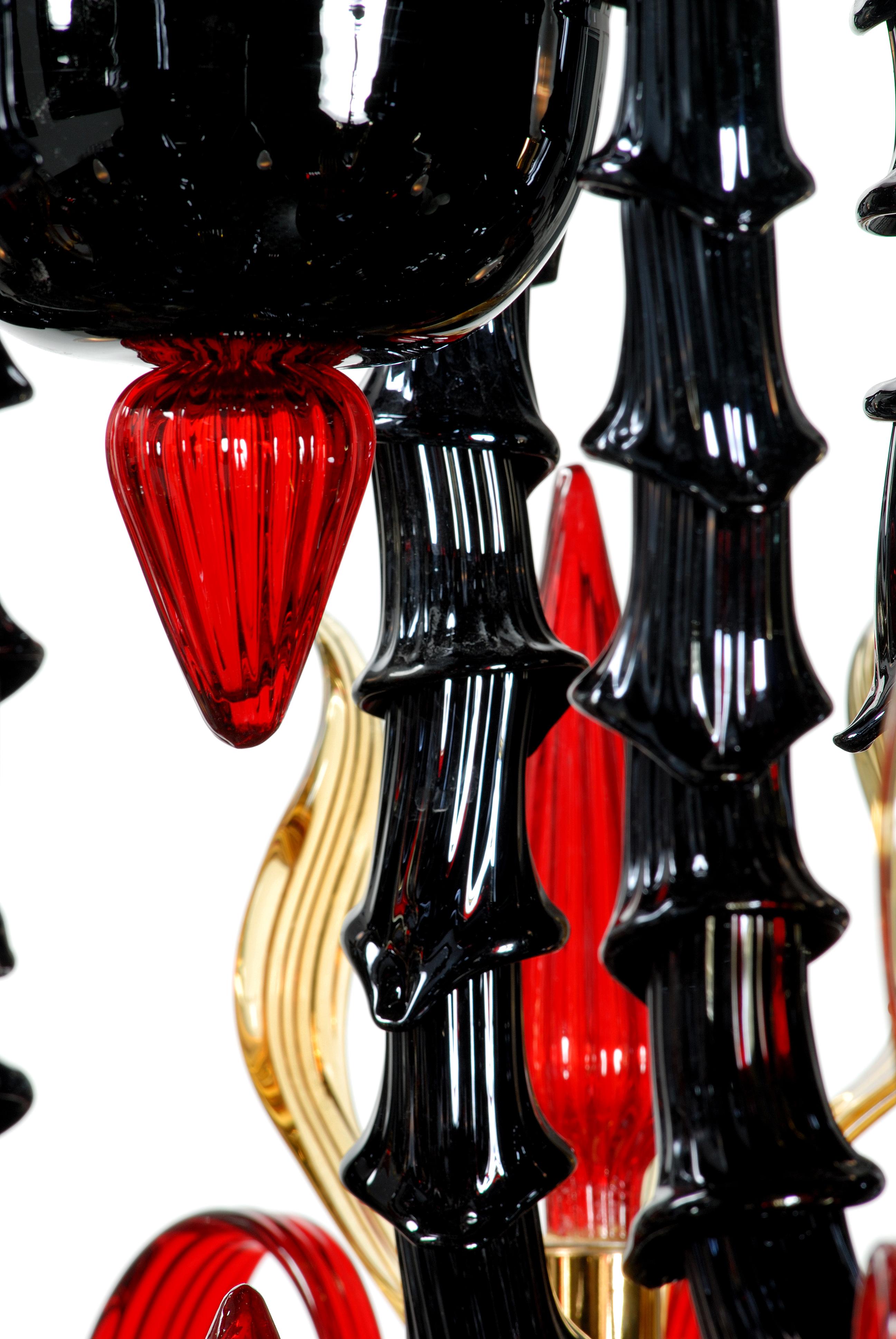 Artistic Handmade Ca' Rezzonico Murano Glas Kronleuchter (Handgefertigt) im Angebot