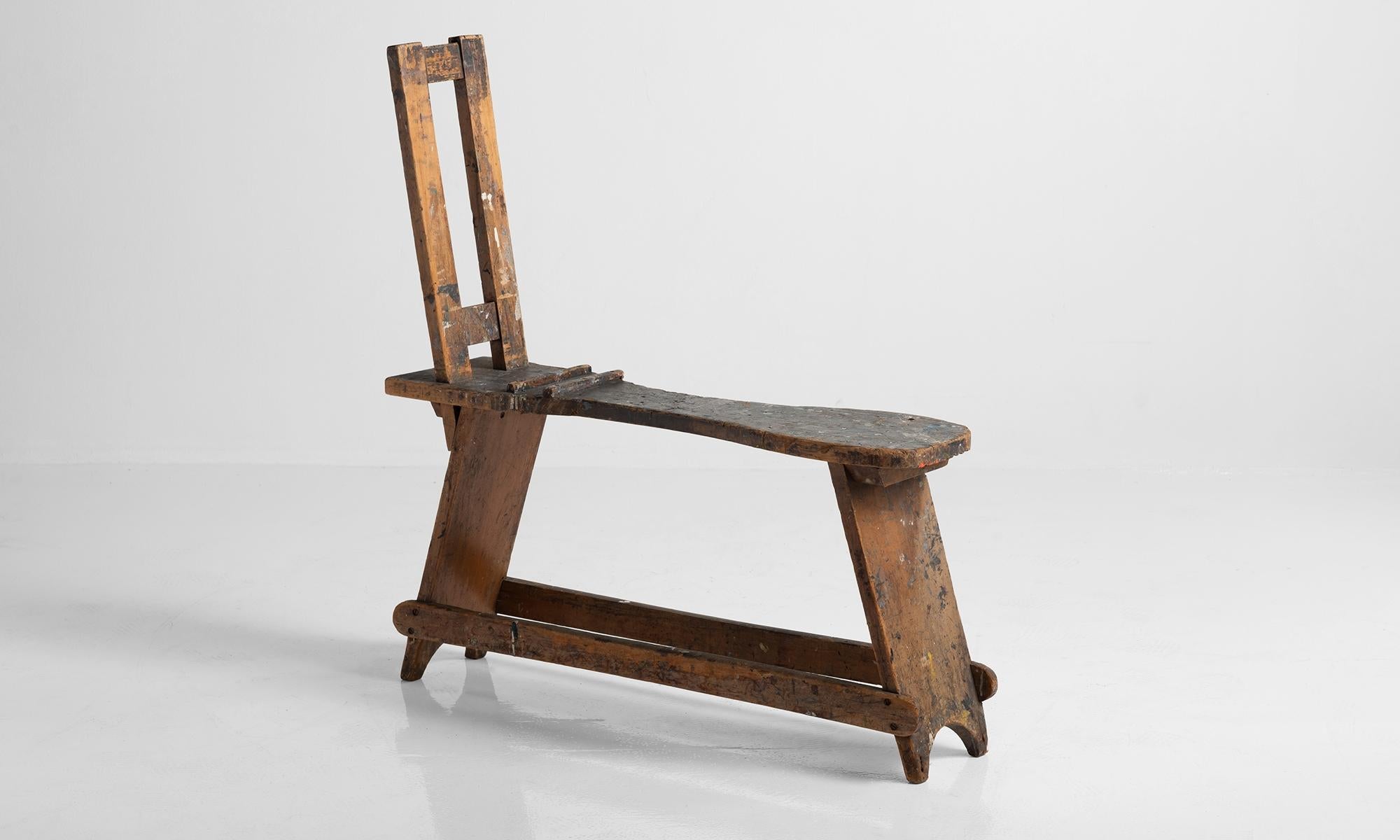 Artists Jockey France, 19th century.

Artists studio work bench/easel with attractive form and lovely paint splatter.