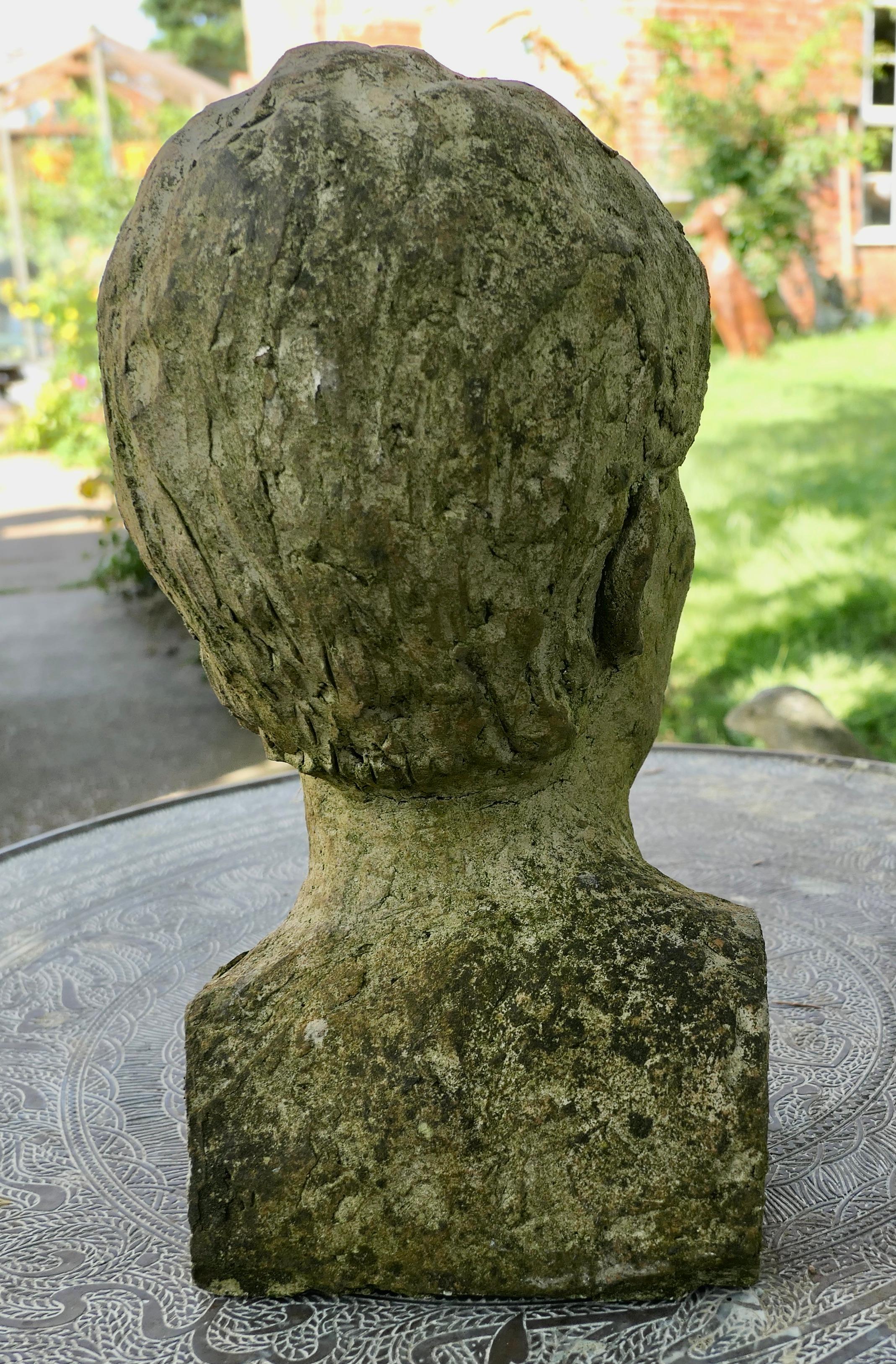 Argile Modèle d'artiste Buste d'une tête bien vieillie, non signé   en vente