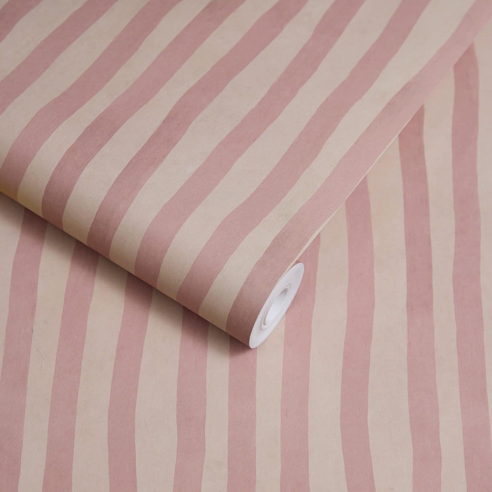 Make an understated statement with the imperfectly perfect ARTIST’S STRIPE. With hand-painted serene green stripes against a backdrop of grounding plaster pink, this is the perfect print to complement The Art of Nature paint collection.


Our