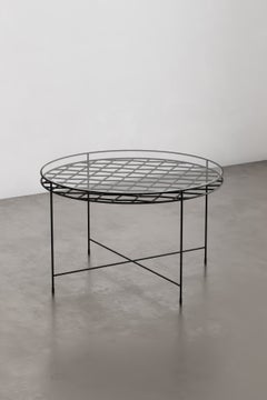 Table de salle à manger ronde Artizan pour quatre personnes