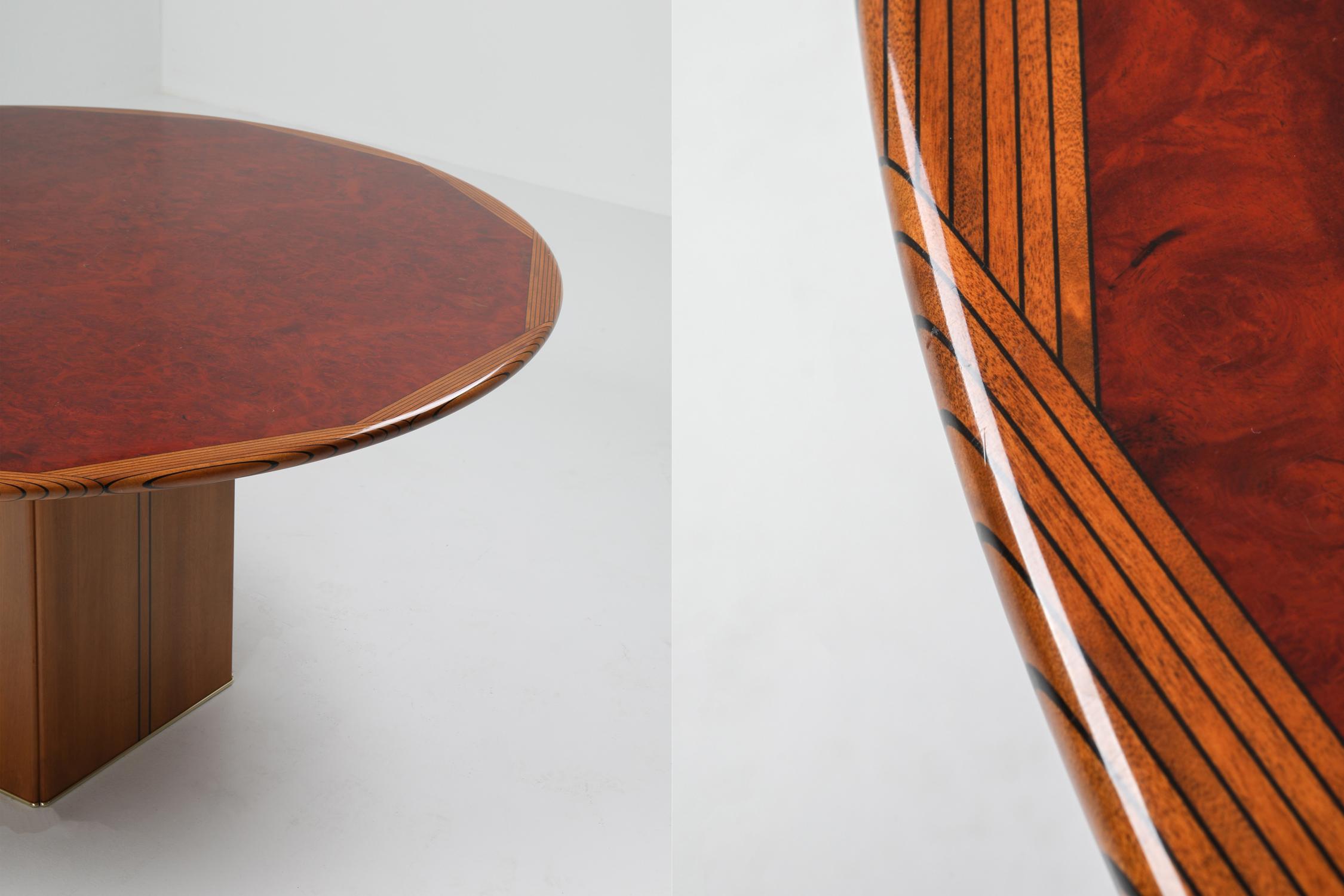 Artona 'Africa' Dining Table by Afra and Tobia Scarpa In Excellent Condition In Antwerp, BE