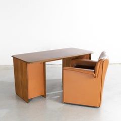 Artona by Afra & Tobia Scarpa – Walnut veneer laminate desk and chair