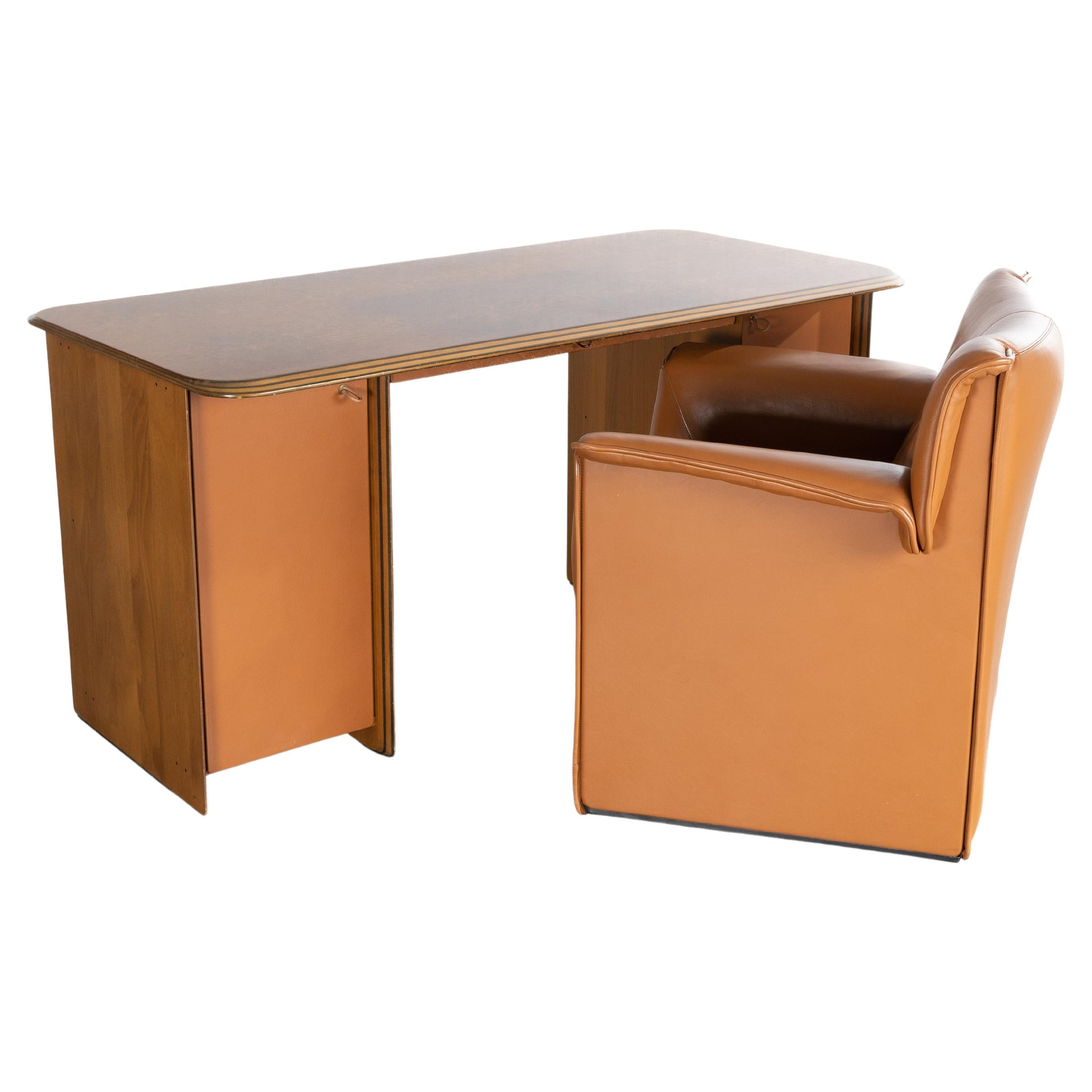 Artona by Afra & Tobia Scarpa – Walnut veneer laminate desk and chair For Sale