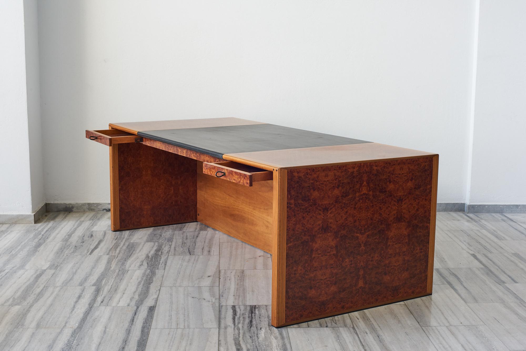 Post-Modern Artona desk designed by Afra and Tobia Scarpa for Maxalto 1979. For Sale