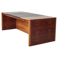 Escritorio Artona diseñado por Afra & Tobia Scarpa para Maxalto 1979.
