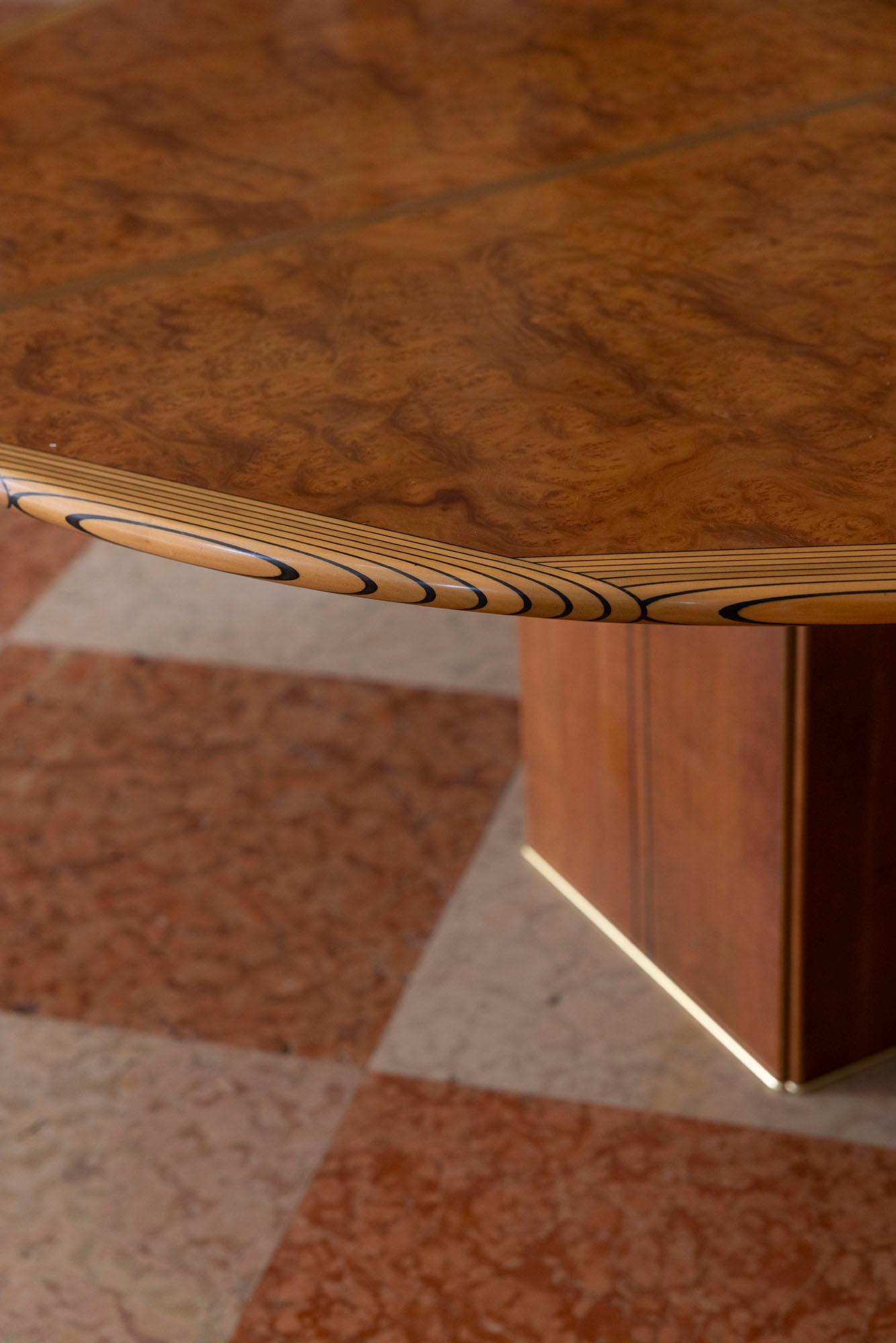 Late 20th Century Artona dining table by Afra & Tobia Scarpa, produced by Maxalto Italy, 1970 For Sale