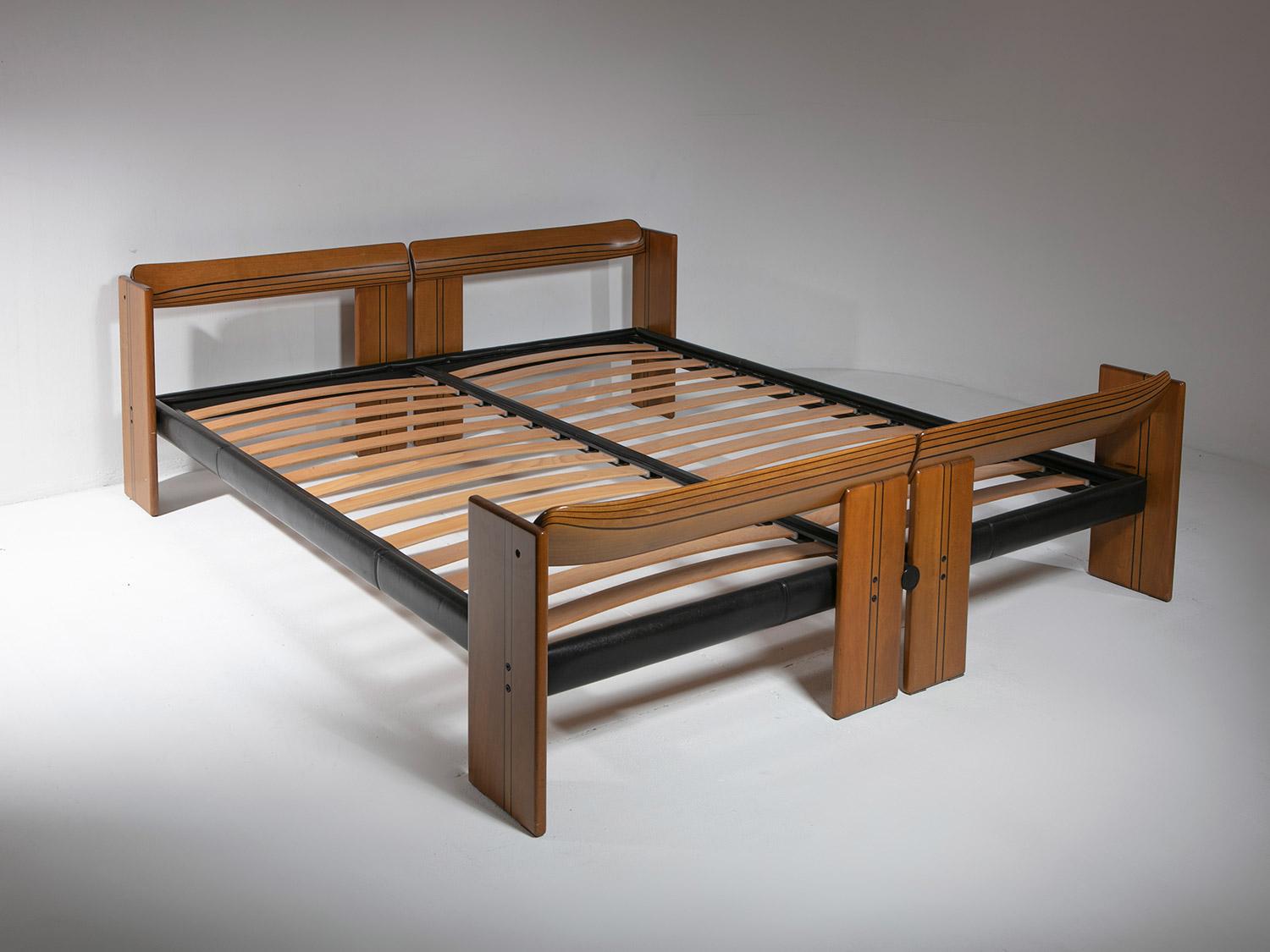 Cama doble y mesillas de noche 