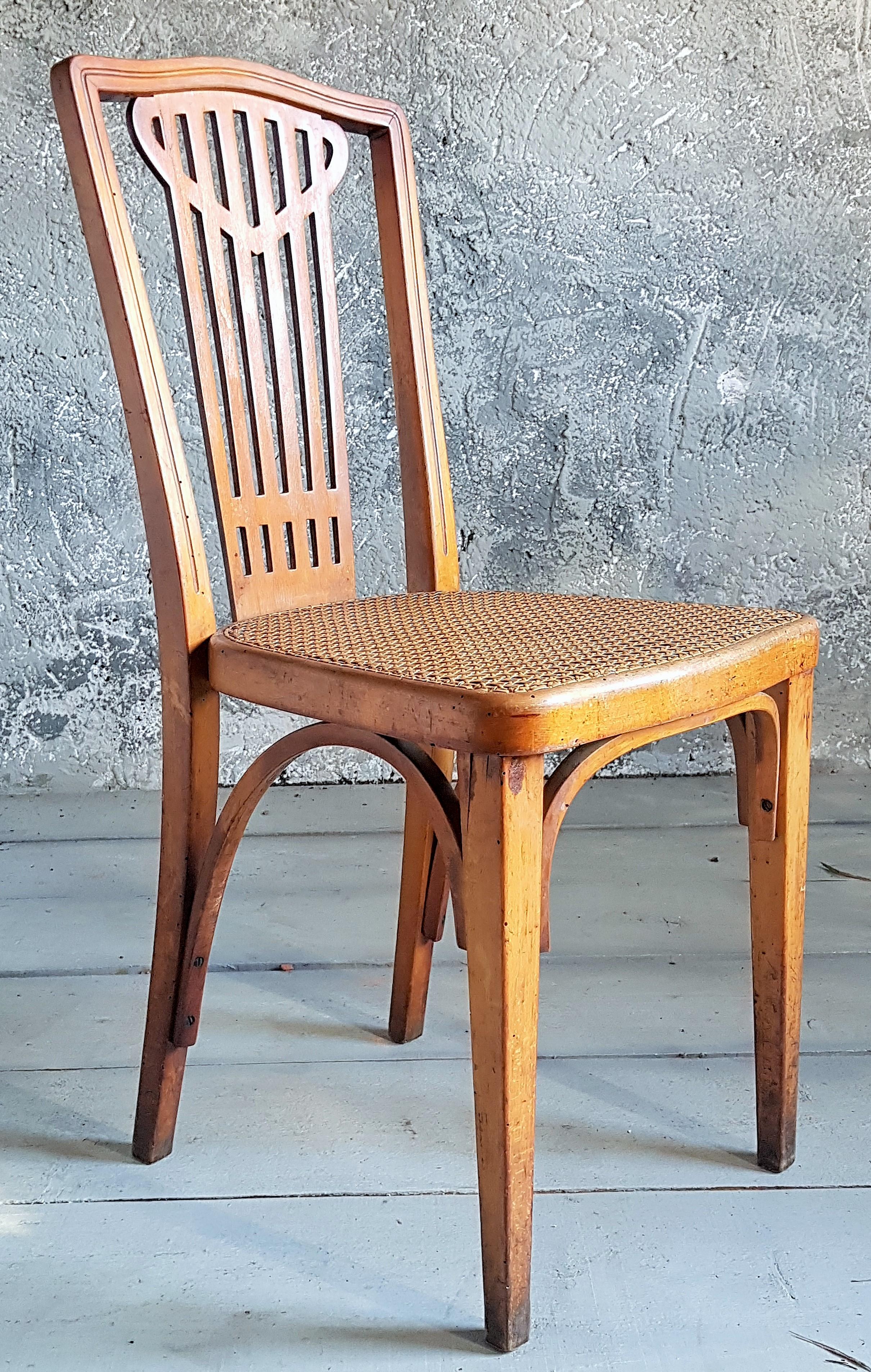 Arts and Craft Art Nouveau Set of 8 Bentwood Chairs Signed Thonet, 1900 For Sale 6