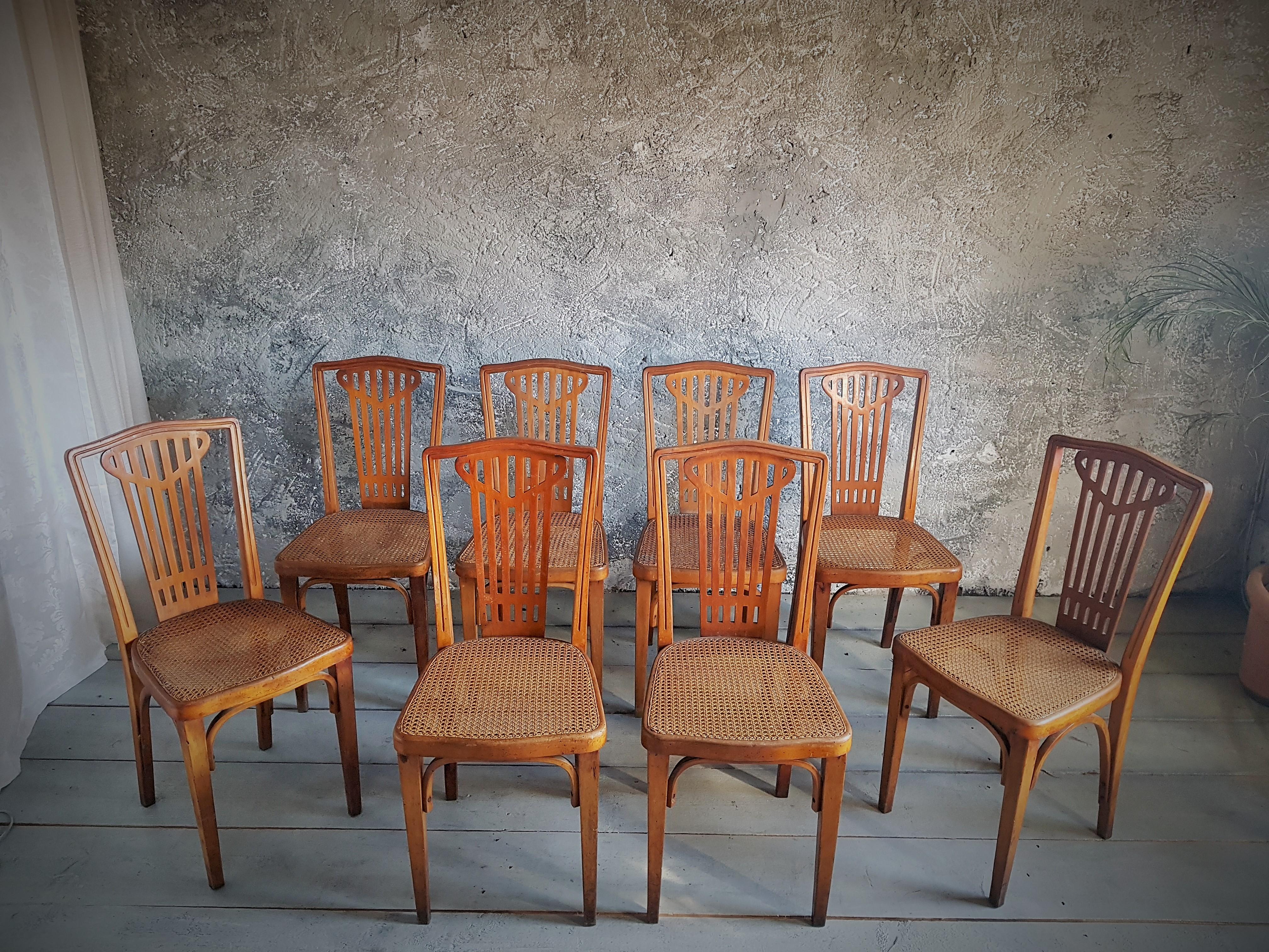 Arts and Craft Art Nouveau Set of 8 Bentwood Chairs Signed Thonet, 1900 For Sale 11