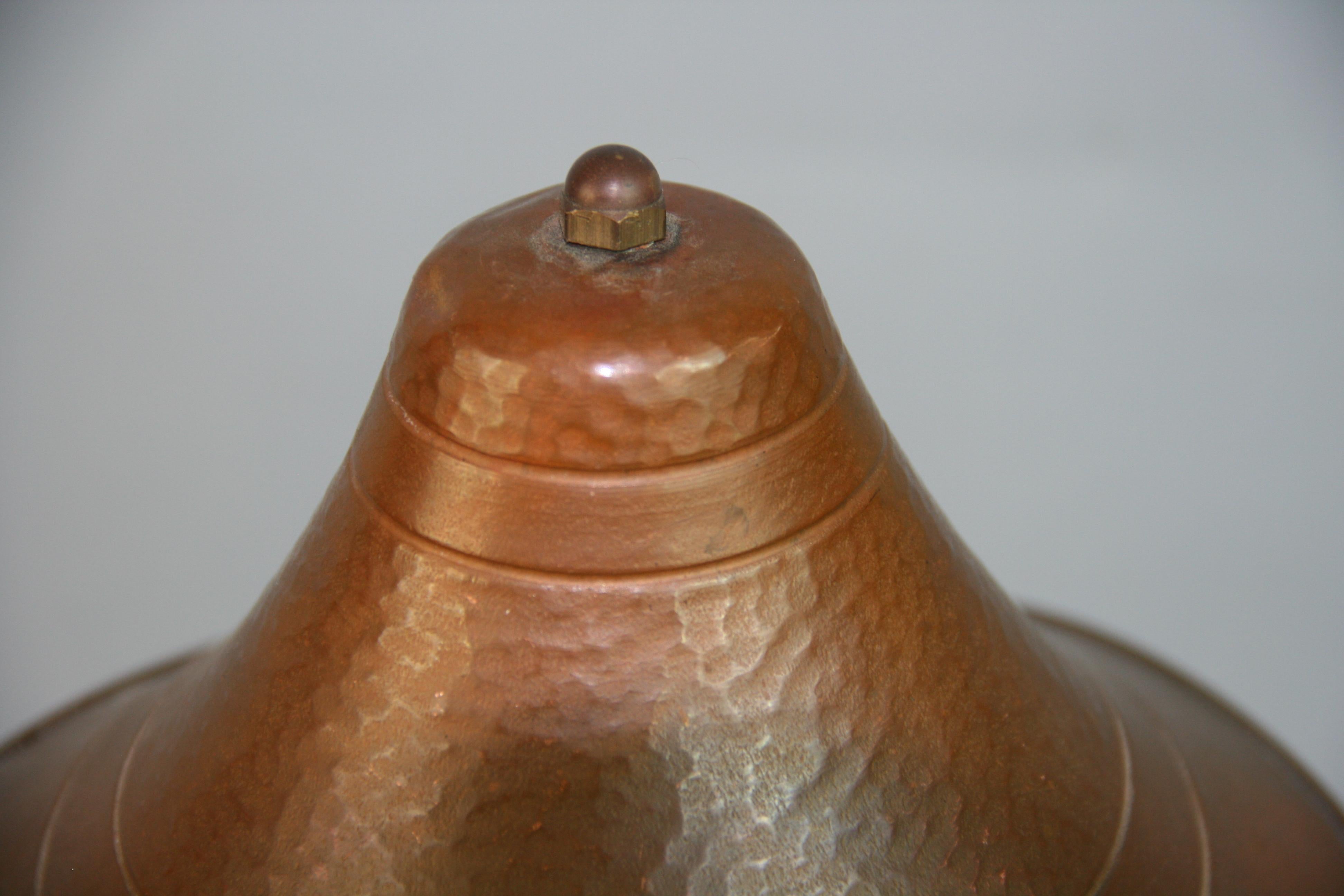 Arts and Craft Hand Hammered Copper Table Lamp For Sale 4