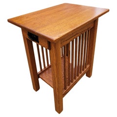 Arts and Craft Quartersawn Oak Country Side Table