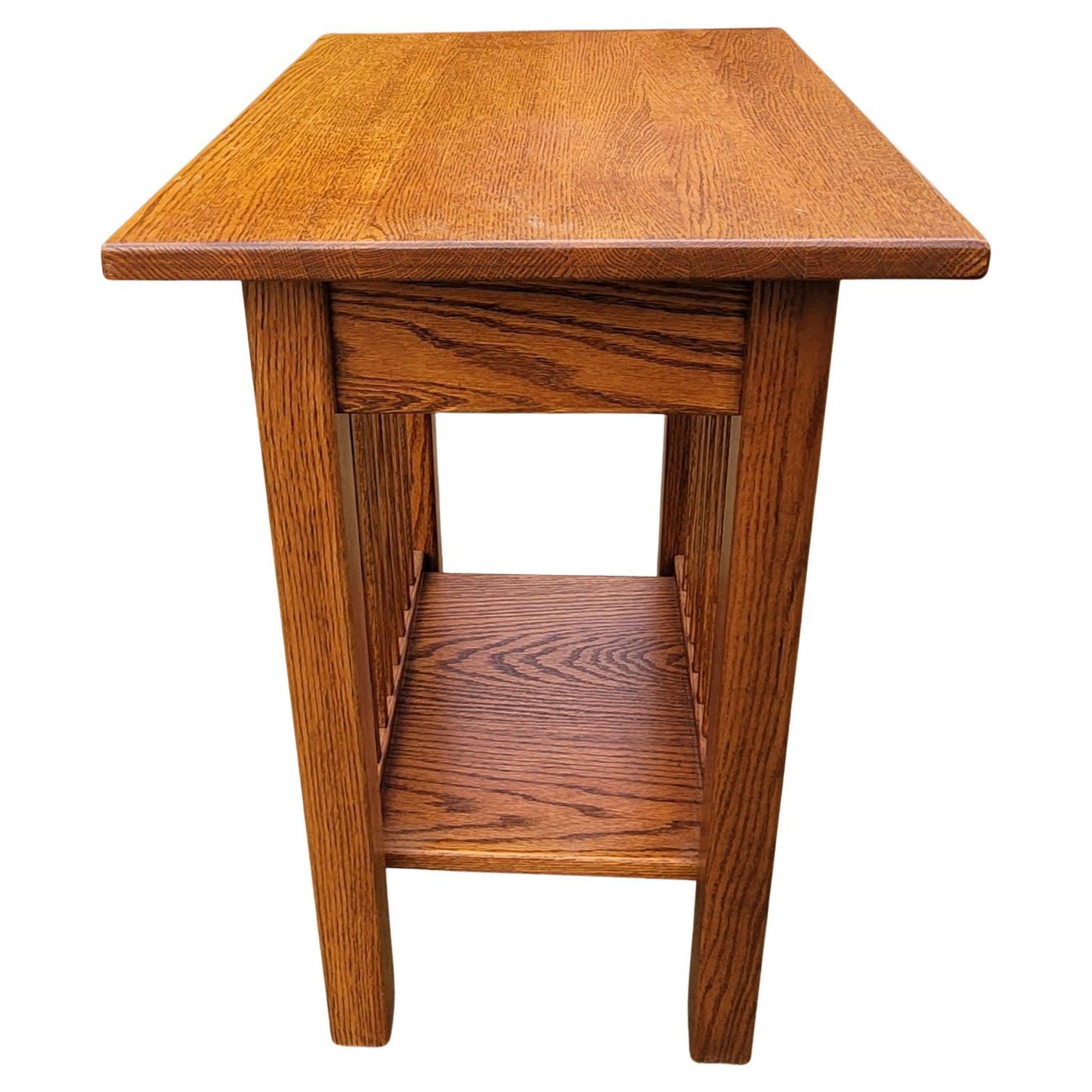 Arts and Crafts Arts and Craft Quartersawn Oak Country Side Table For Sale