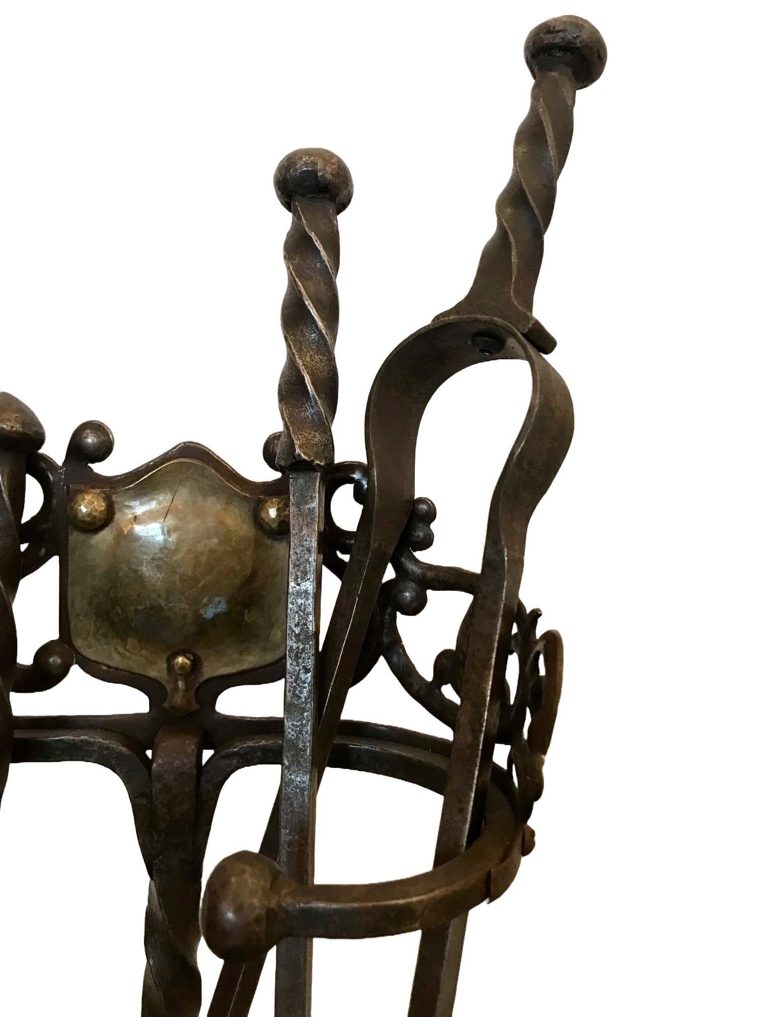 Arts and Craft Wrought Iron Fireplace Tools with Stand In Good Condition For Sale In Montreal, QC