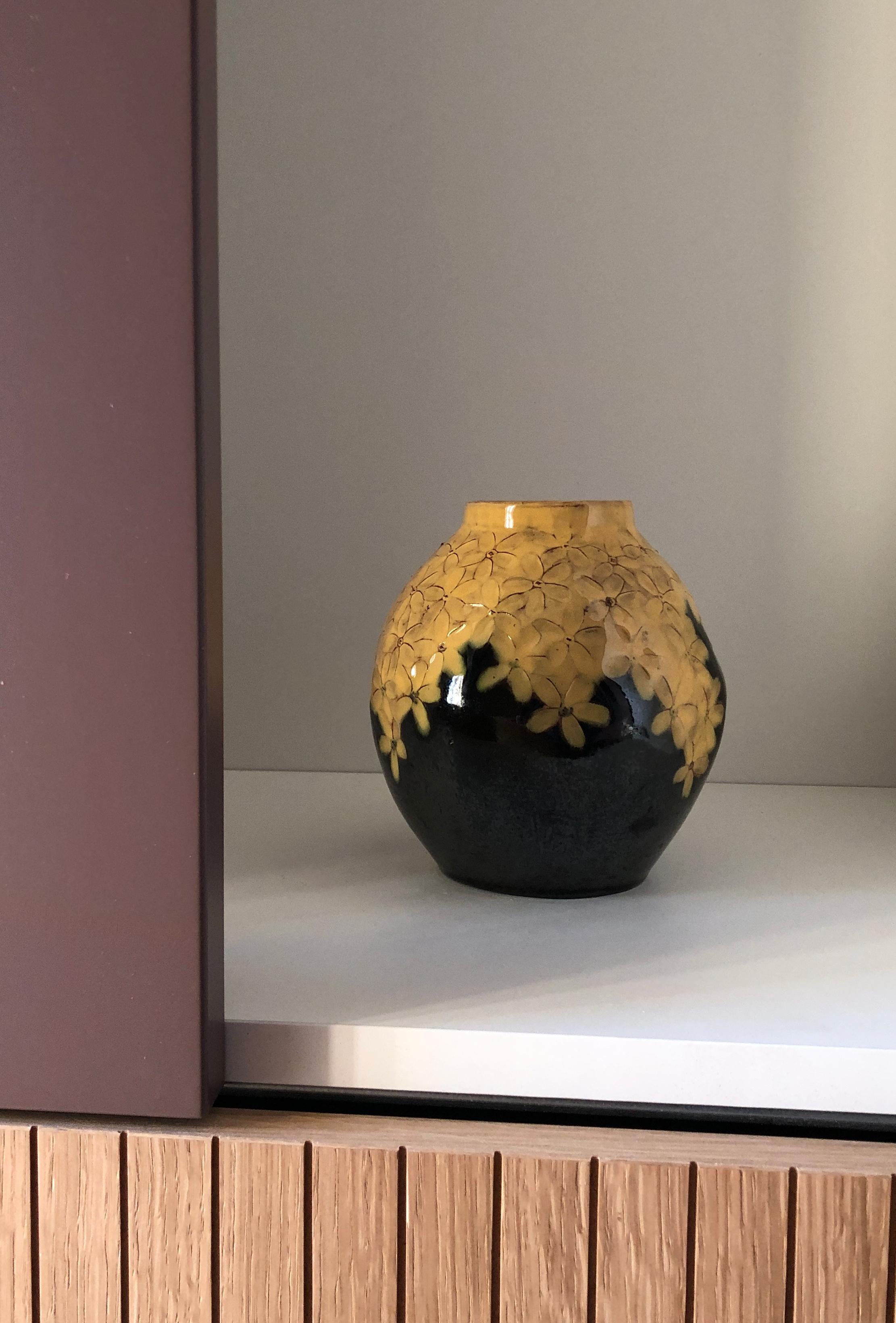 Hand-Crafted Arts and Craft Yellow Flower Vase in Irregular Shape by Hilma Persson Hjelm For Sale