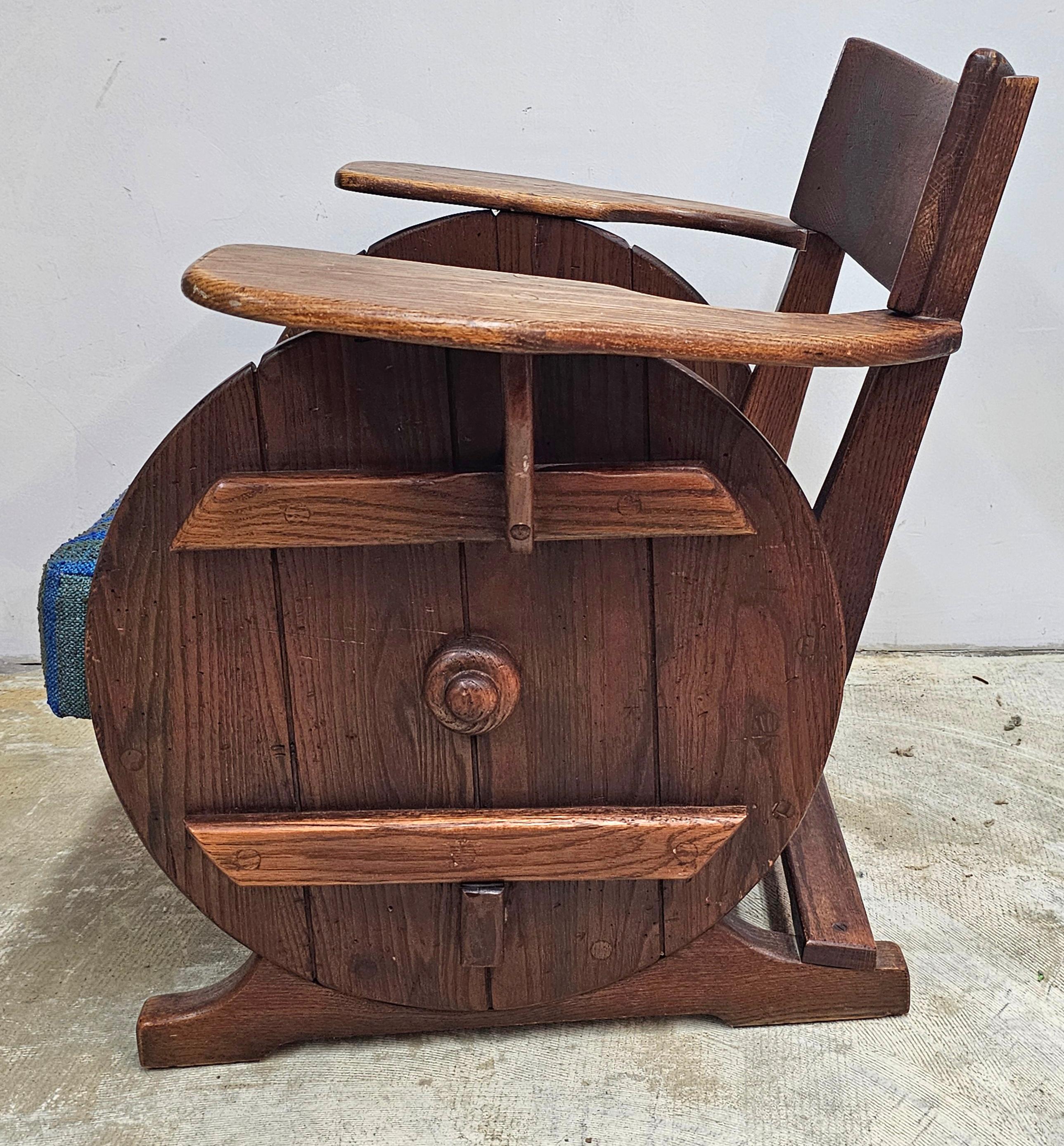 Arts and Crafts Adirondack Mission Eichenholz & Blau gepolsterter Loungesessel, ca. 1920er Jahre (20. Jahrhundert) im Angebot