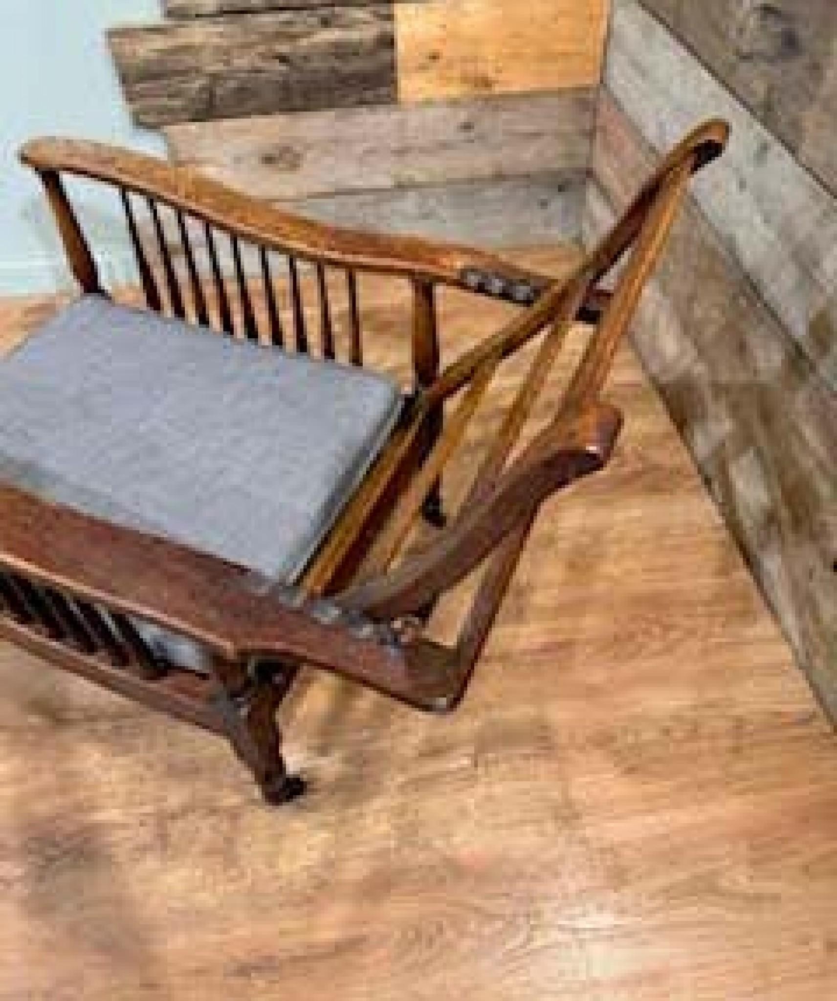 Arts and Crafts Arm Chair Shapland and Petter 1890 For Sale 1