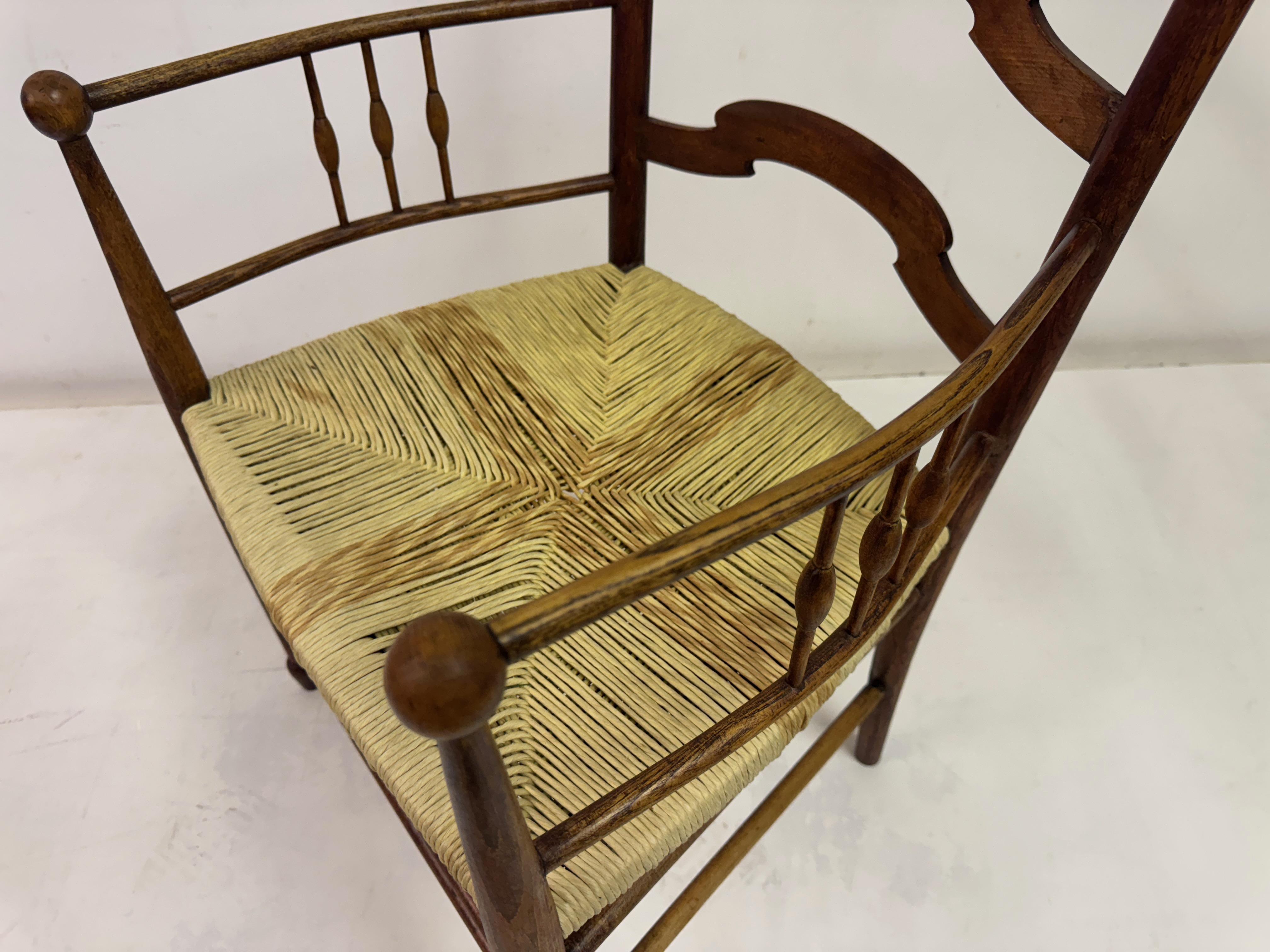 Fauteuil Arts and Crafts en orme Peut-être pour Liberty & Co en vente 6