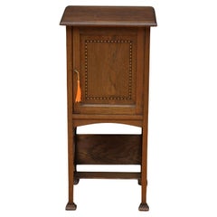 Antique Arts and Crafts Bedside Cabinet in Oak