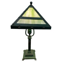Antique Arts and Crafts Bradley and Hubbard Slag Glass Table Lamp